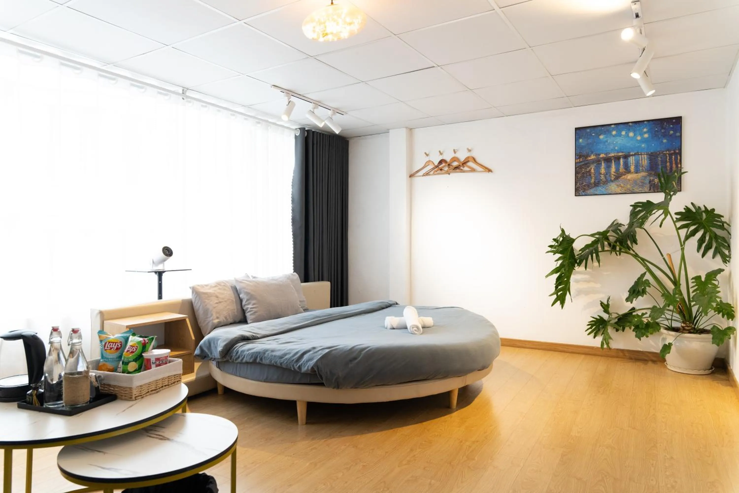 Photo of the whole room, Bed in AMIGO Luxury Palace- Cạnh Chợ Đêm Đà Lạt