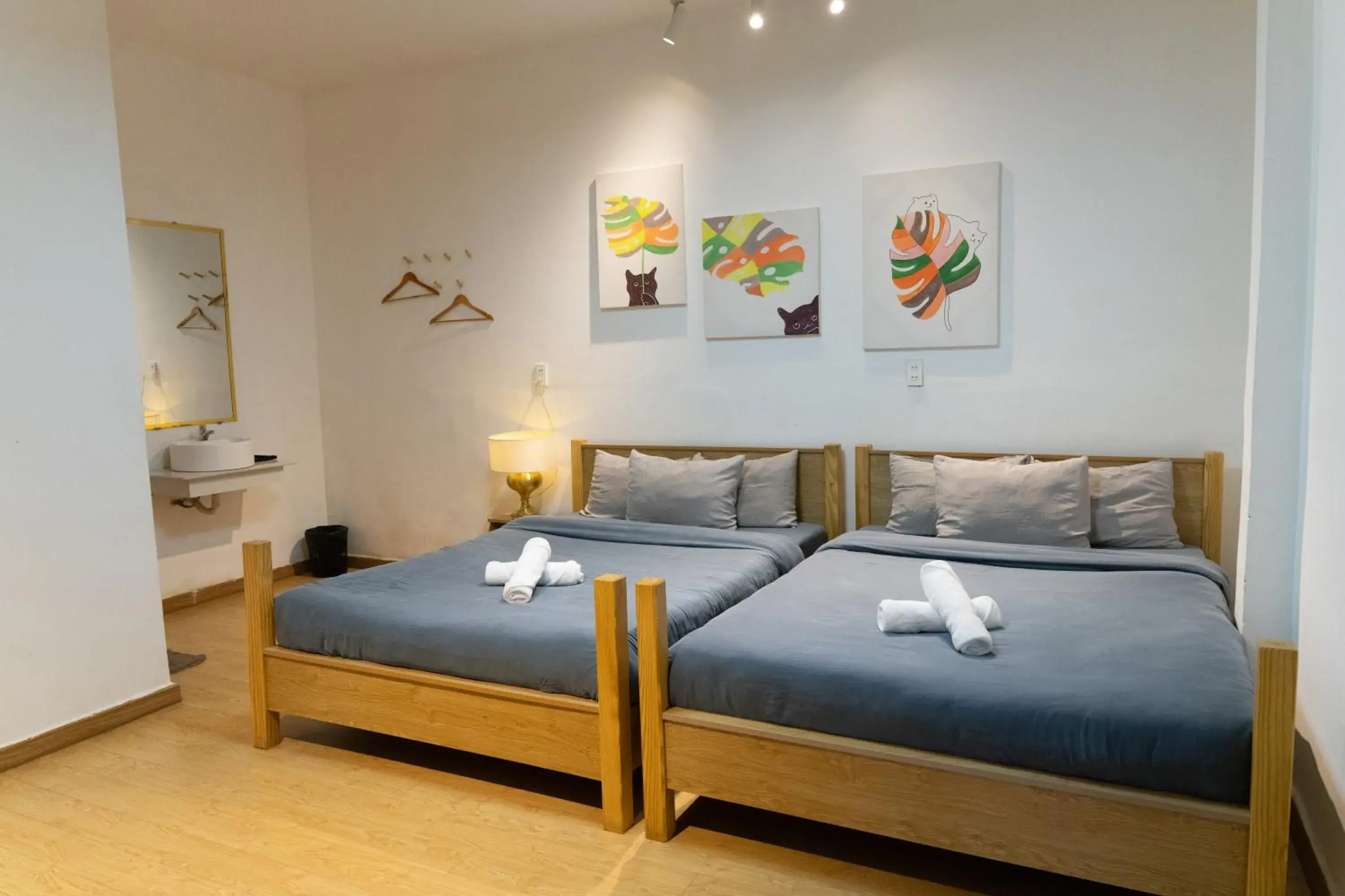 Queen Room with Two Queen Beds in AMIGO Luxury Palace- Cạnh Chợ Đêm Đà Lạt Queen Room with Two Queen Beds in AMIGO Luxury Palace- Cạnh Chợ Đêm Đà Lạt