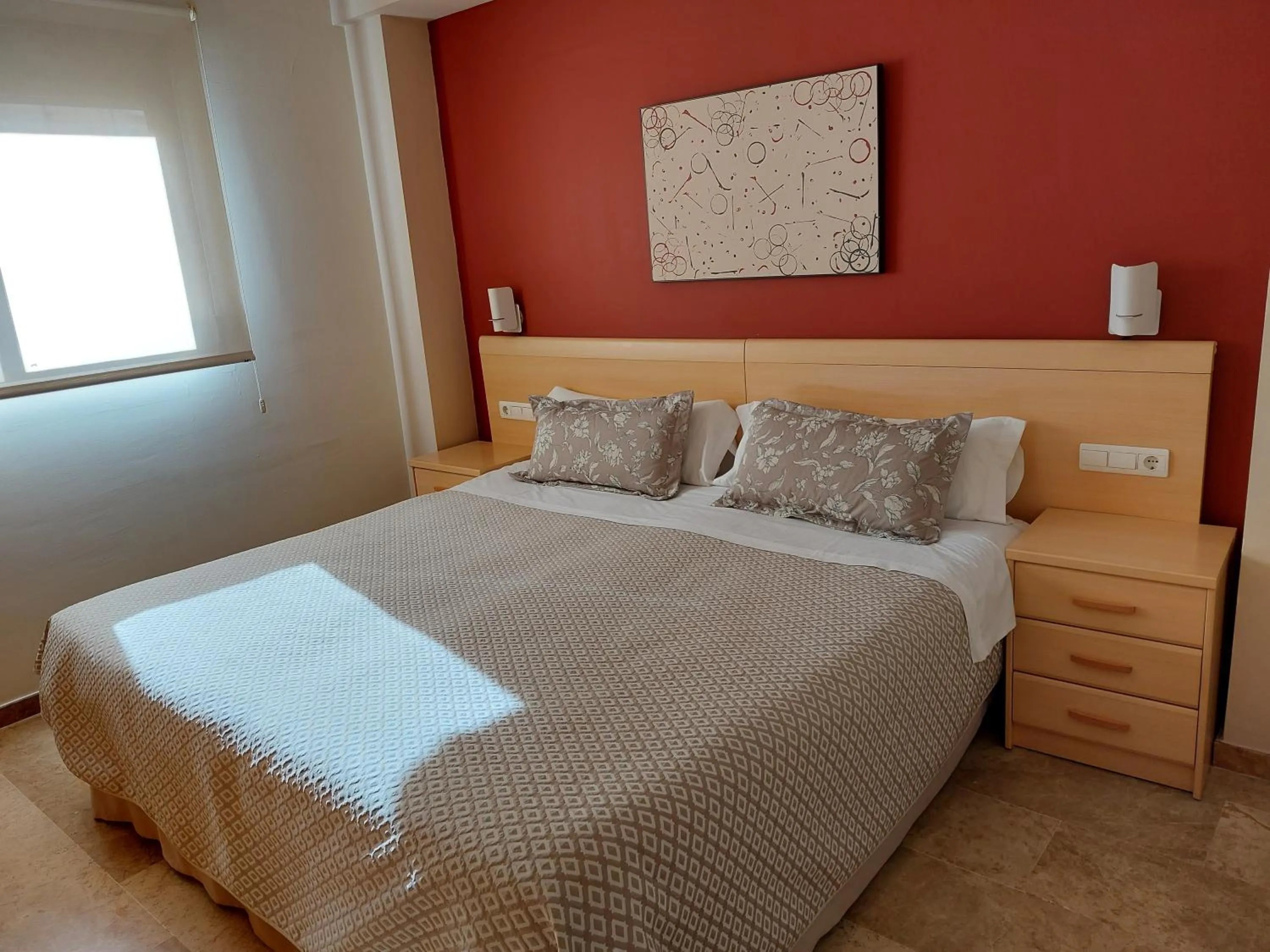 Bedroom, Bed in Apartamentos Plaza Picasso