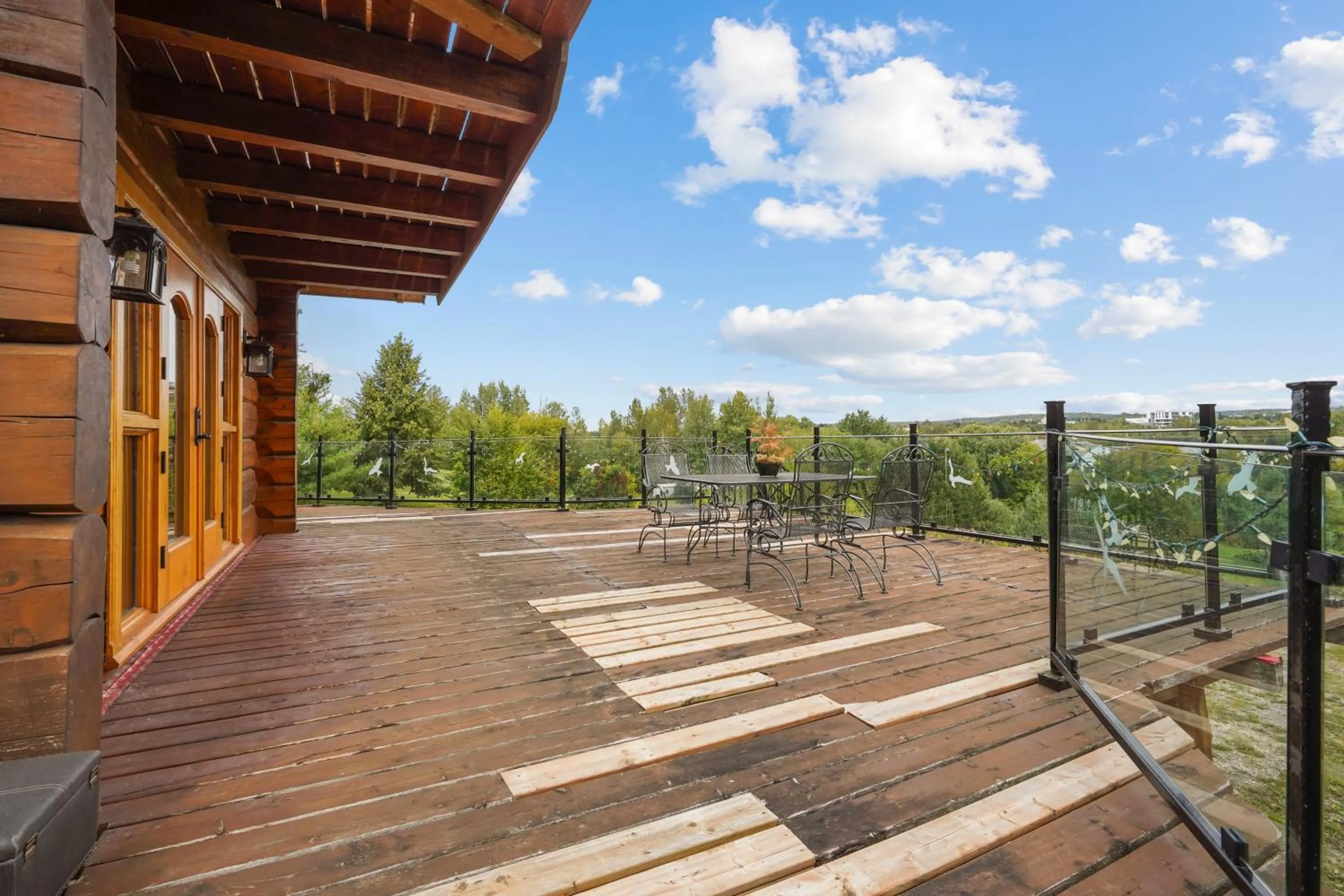 Hébergement "La Maison en Bois Rond"
