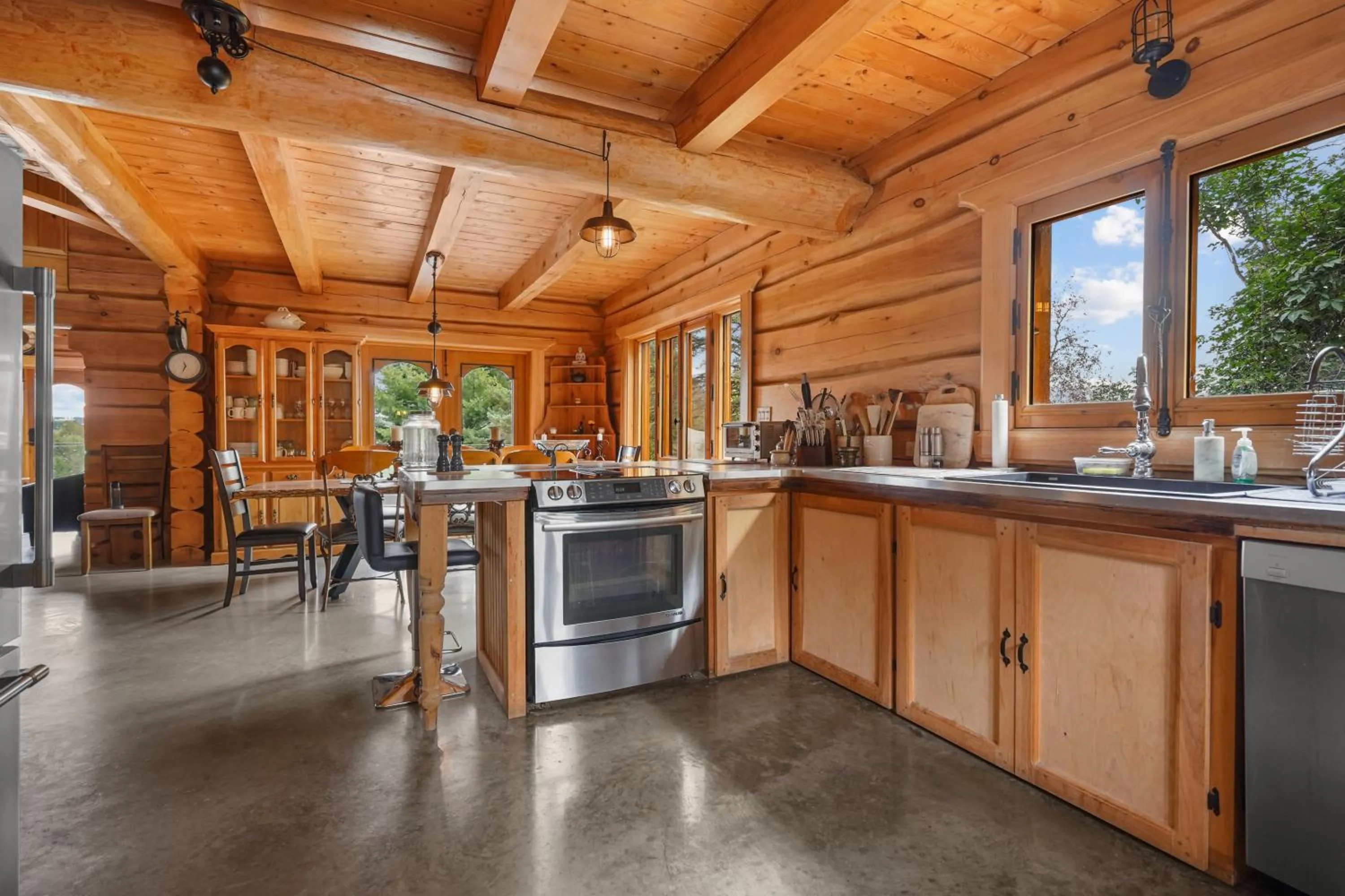 Hébergement "La Maison en Bois Rond"