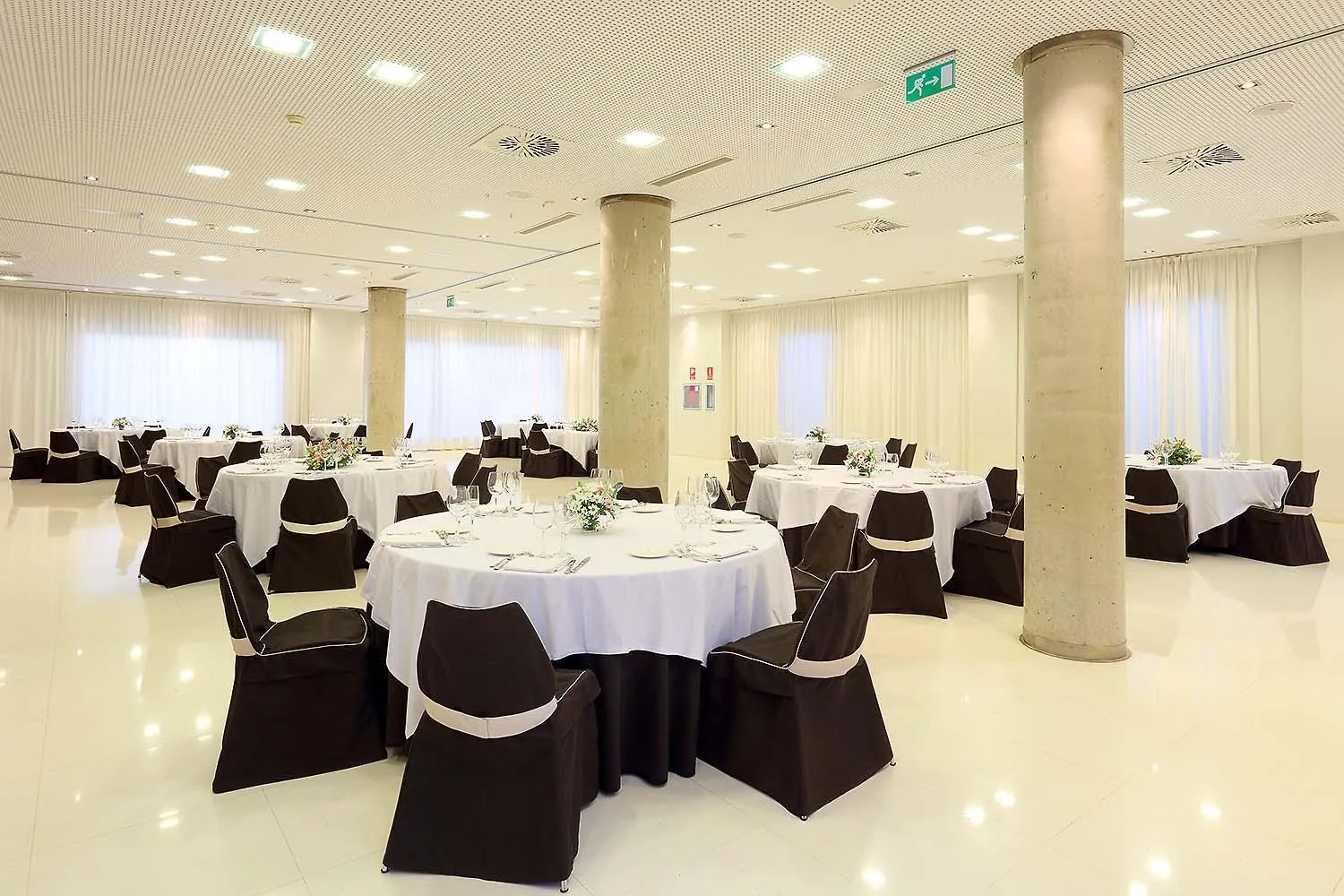 Business facilities in Exe Puerto de Sagunto