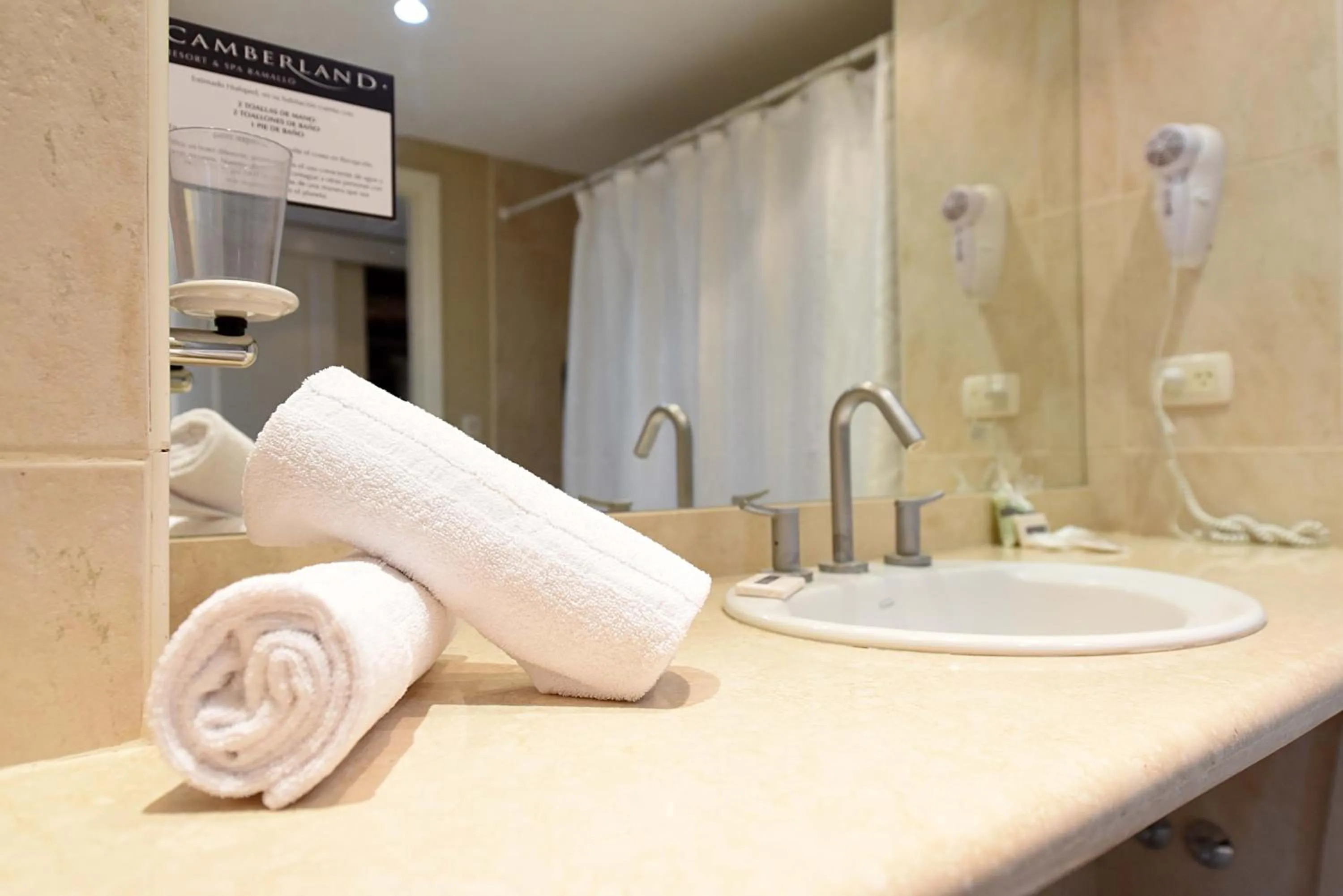 Toilet in Camberland Resort & Spa Ramallo