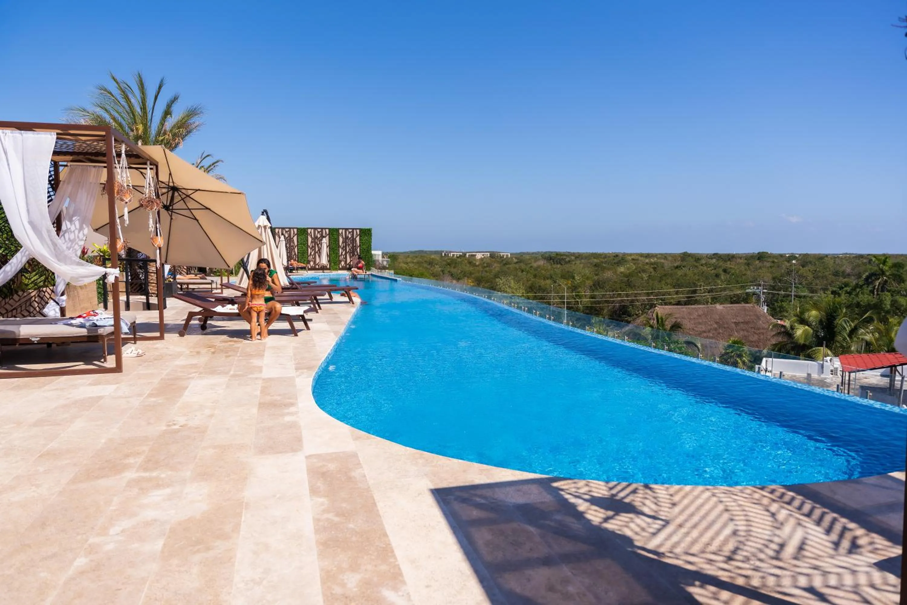 Day in Luxurious Studio in Menesse Tulum Pool Gym Cinema By Yeah