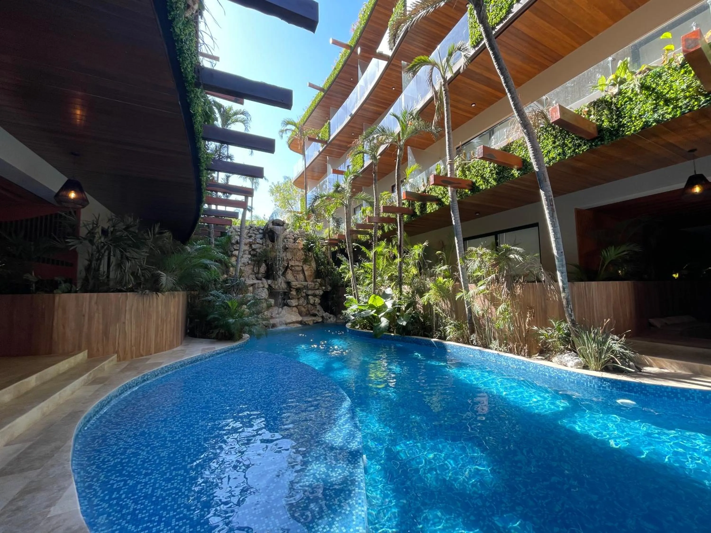 Day in Luxurious Studio in Menesse Tulum Pool Gym Cinema By Yeah