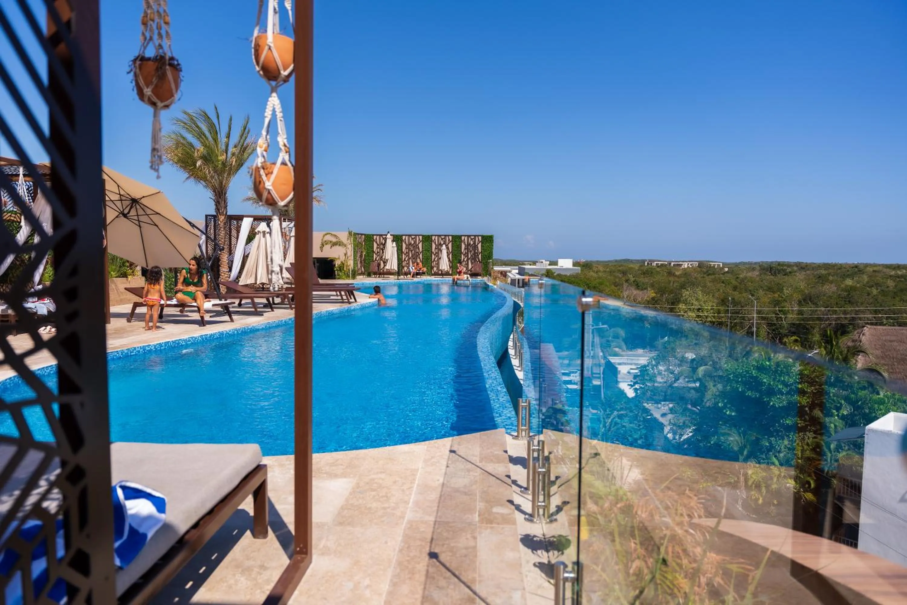 Day in Luxurious Studio in Menesse Tulum Pool Gym Cinema By Yeah