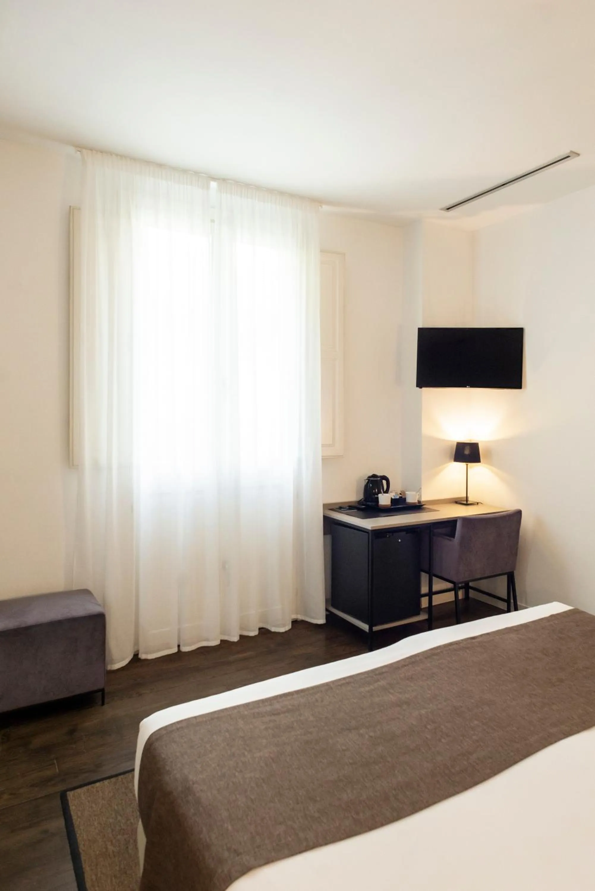 Bedroom, Bed in Blanq Carmen Hotel