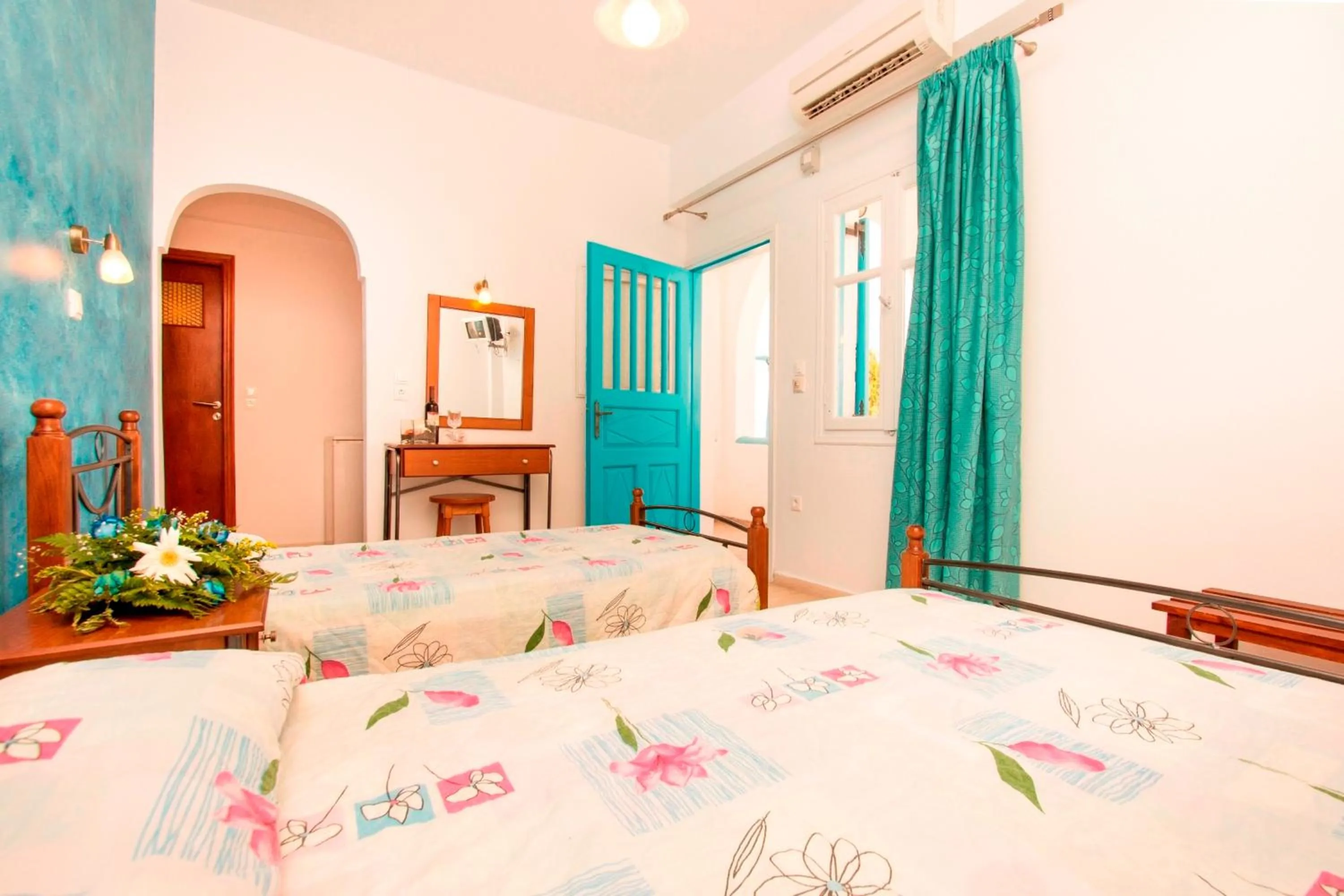 Bed in Villa Pelekanos