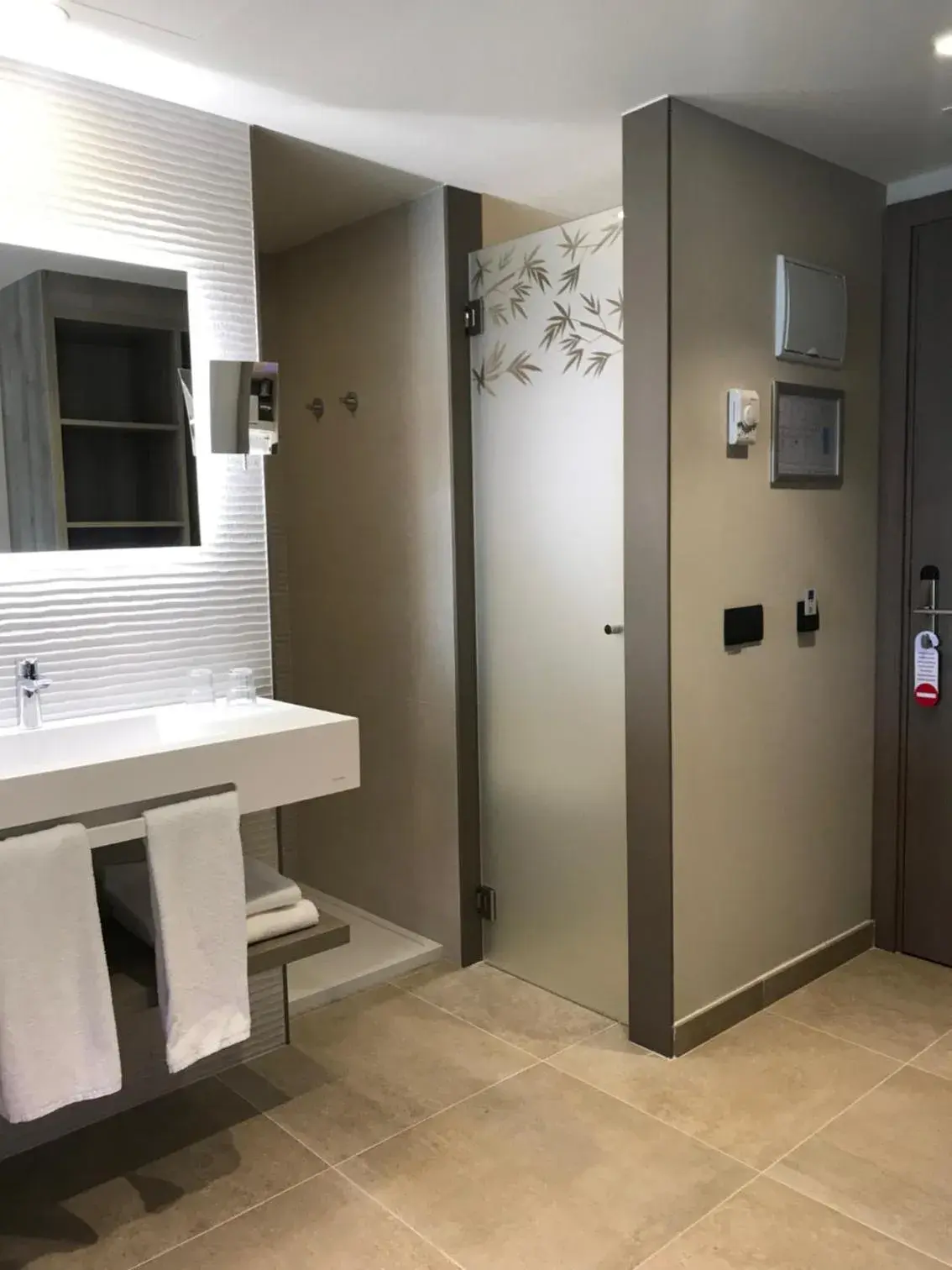 Premium Triple Room in Hotel Metropol Premium Triple Room in Hotel Metropol