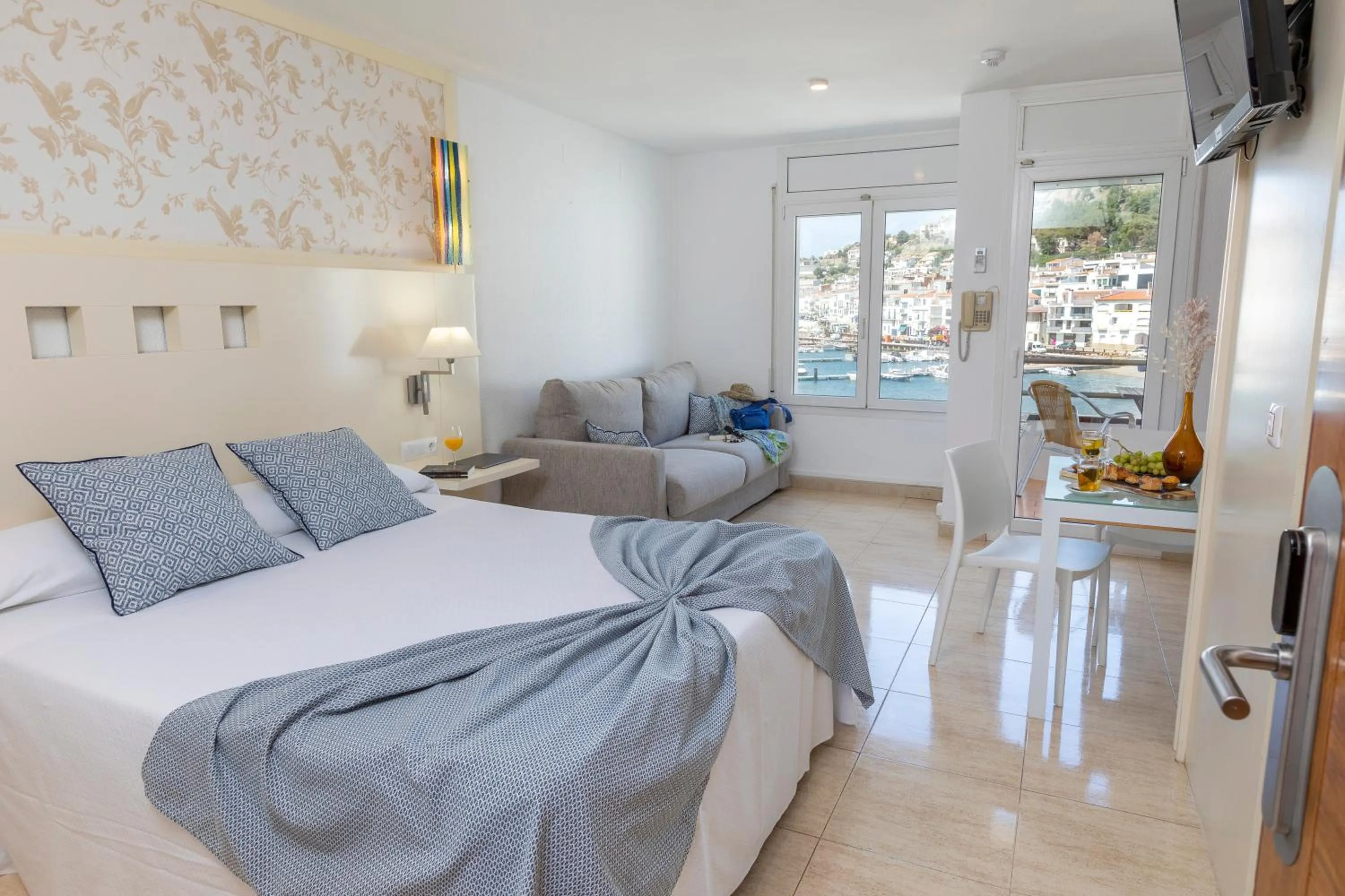 Bed in Hotel Spa Cap de Creus