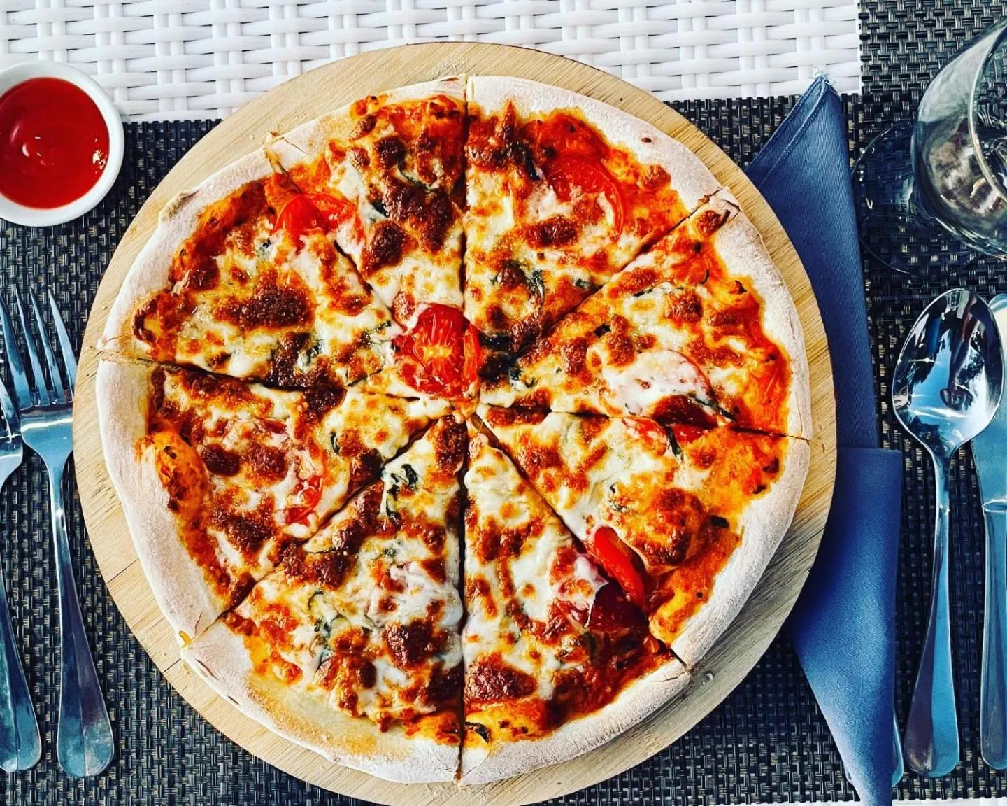 Food in Formosa Beach Club & Bungalow