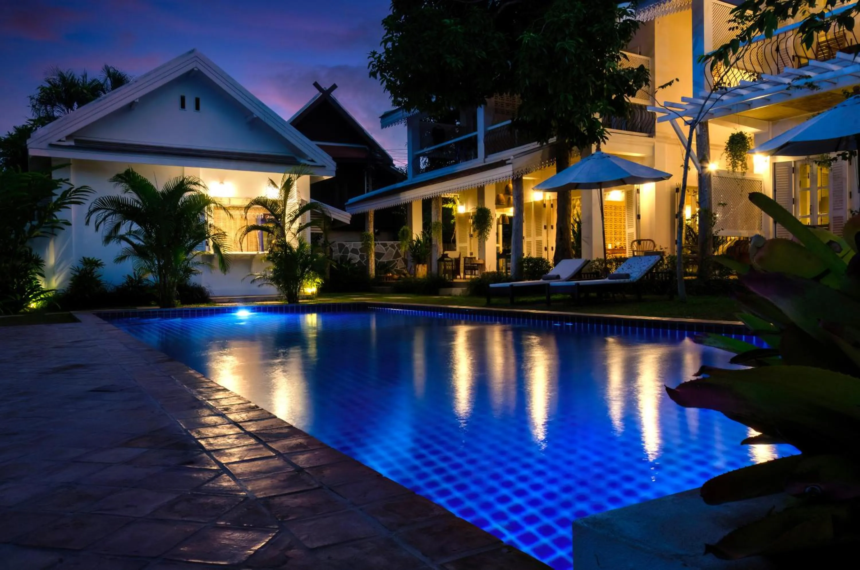 Property building in Chic stay HANA Boutique hotel xxxx None smocking property