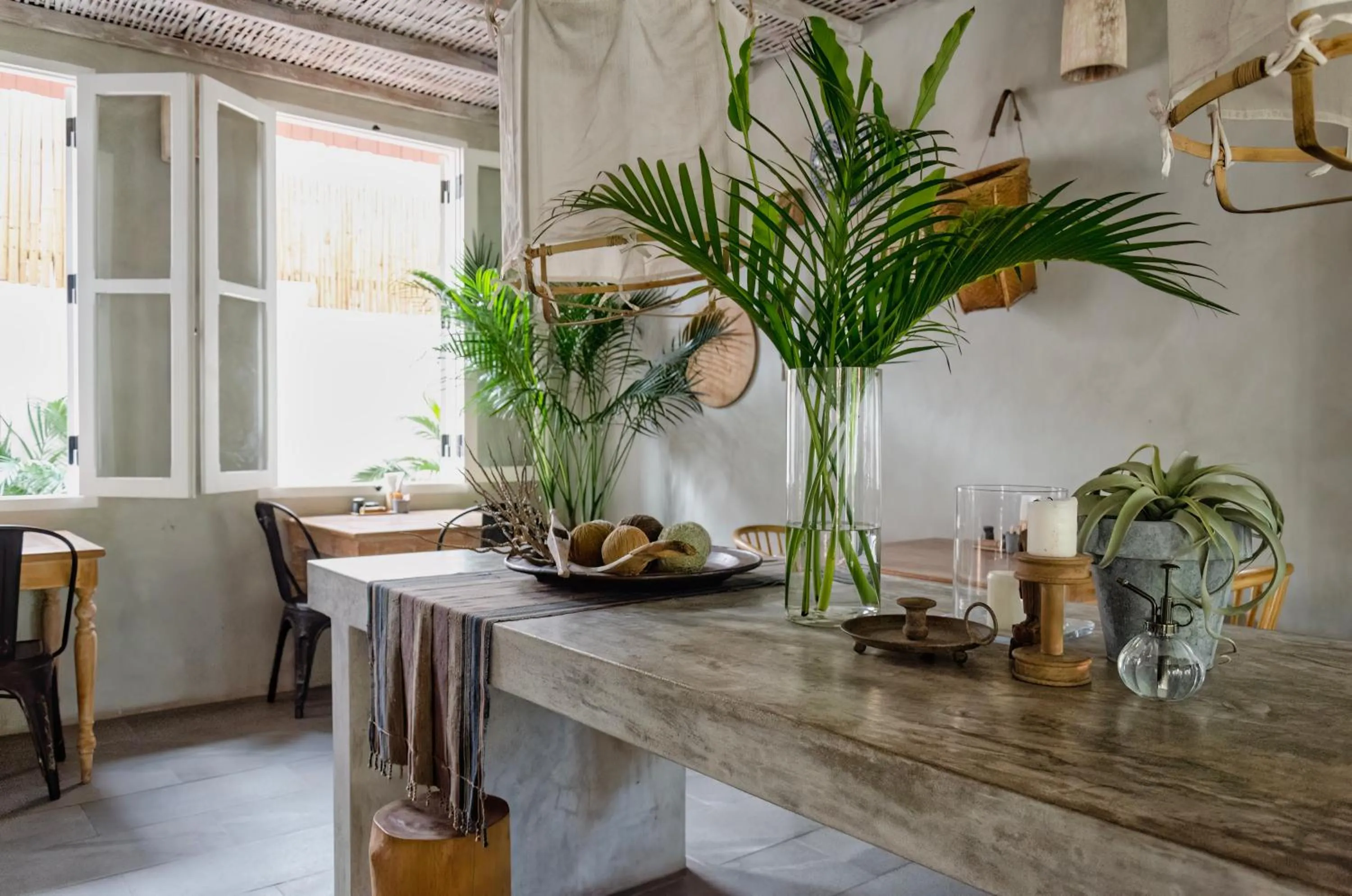 Restaurant/places to eat in Chic stay HANA Boutique hotel xxxx None smocking property