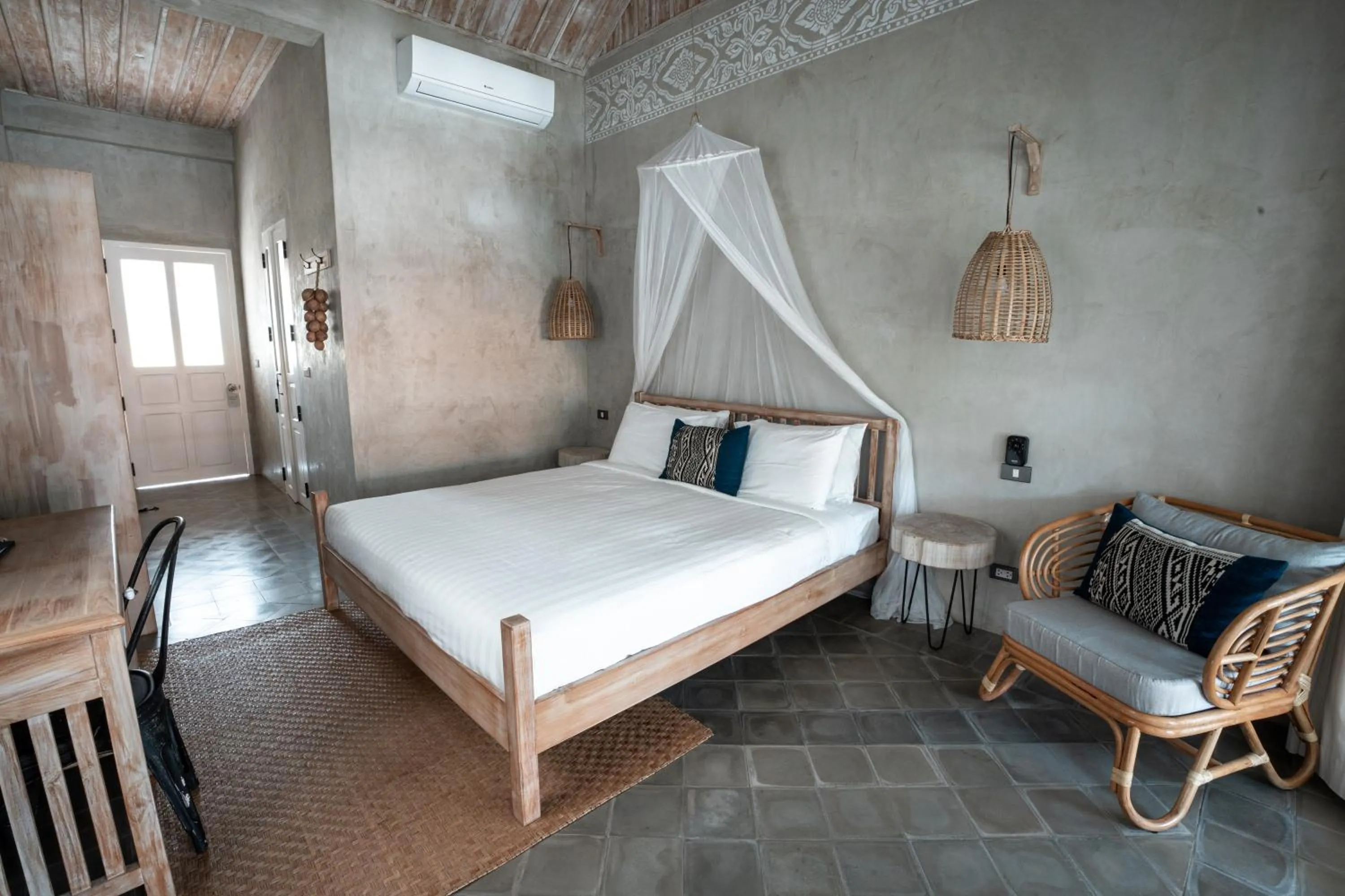 Bed in Chic stay HANA Boutique hotel xxxx None smocking property