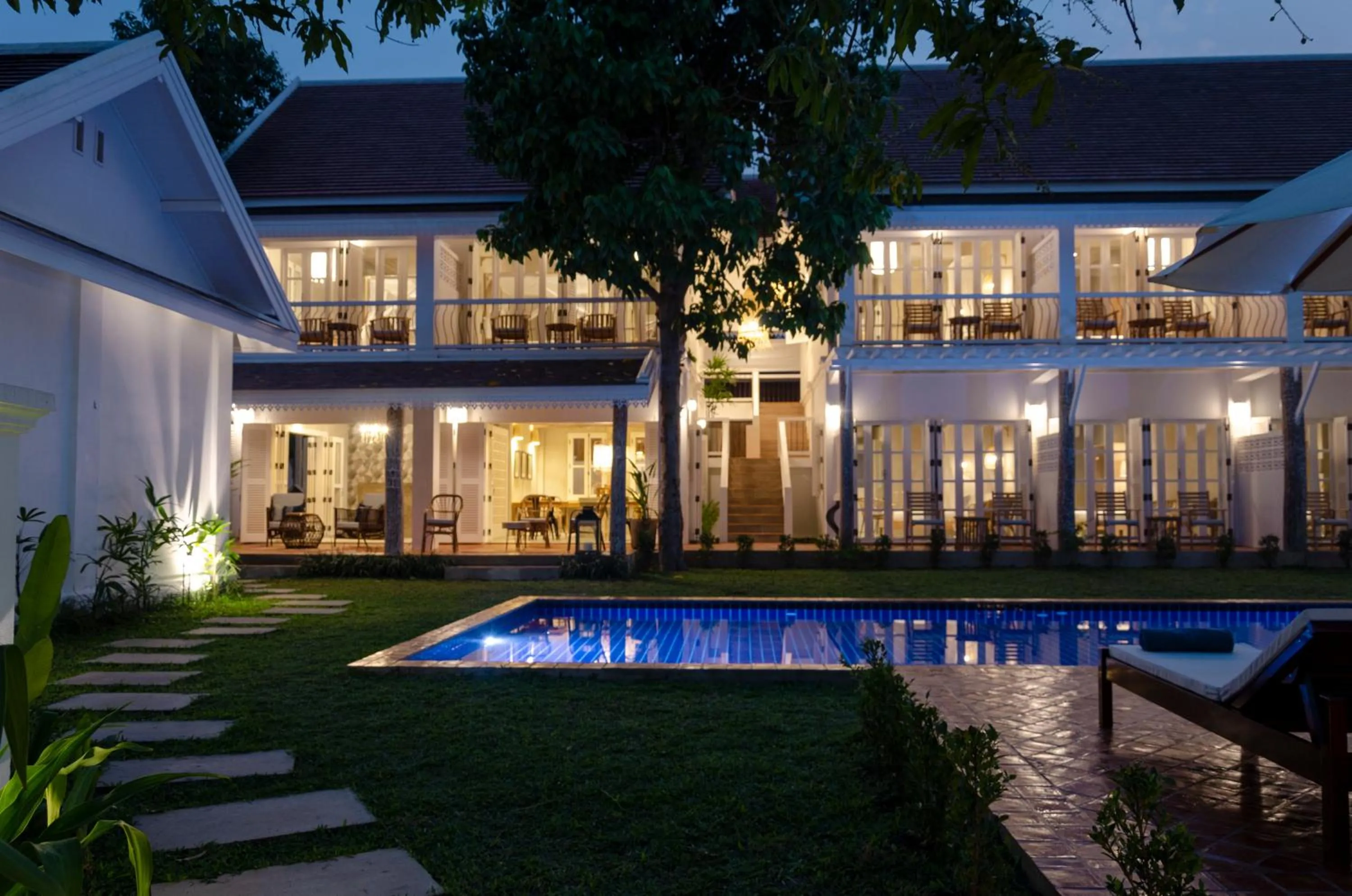 Property building in Chic stay HANA Boutique hotel xxxx None smocking property