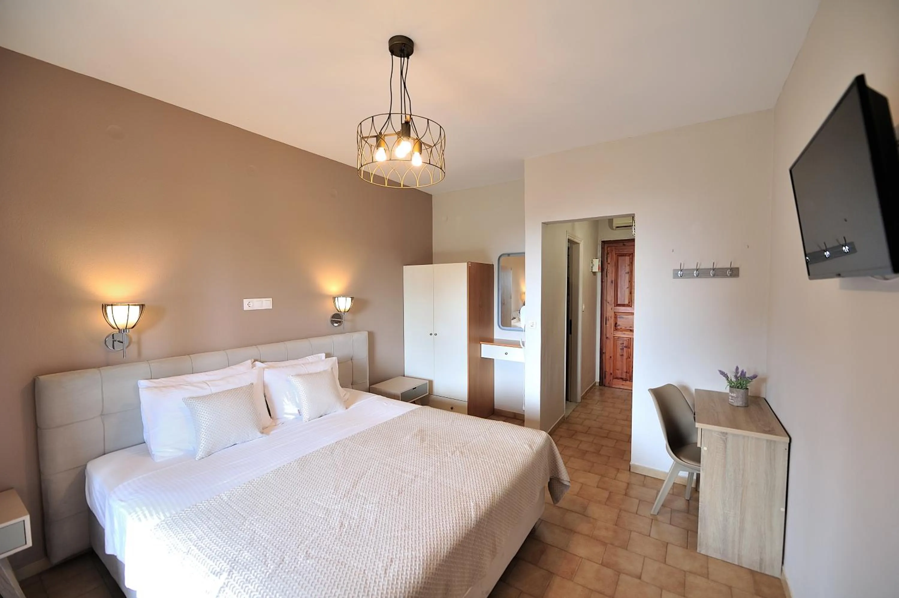 Bedroom, Bed in Vista Mare Skiathos