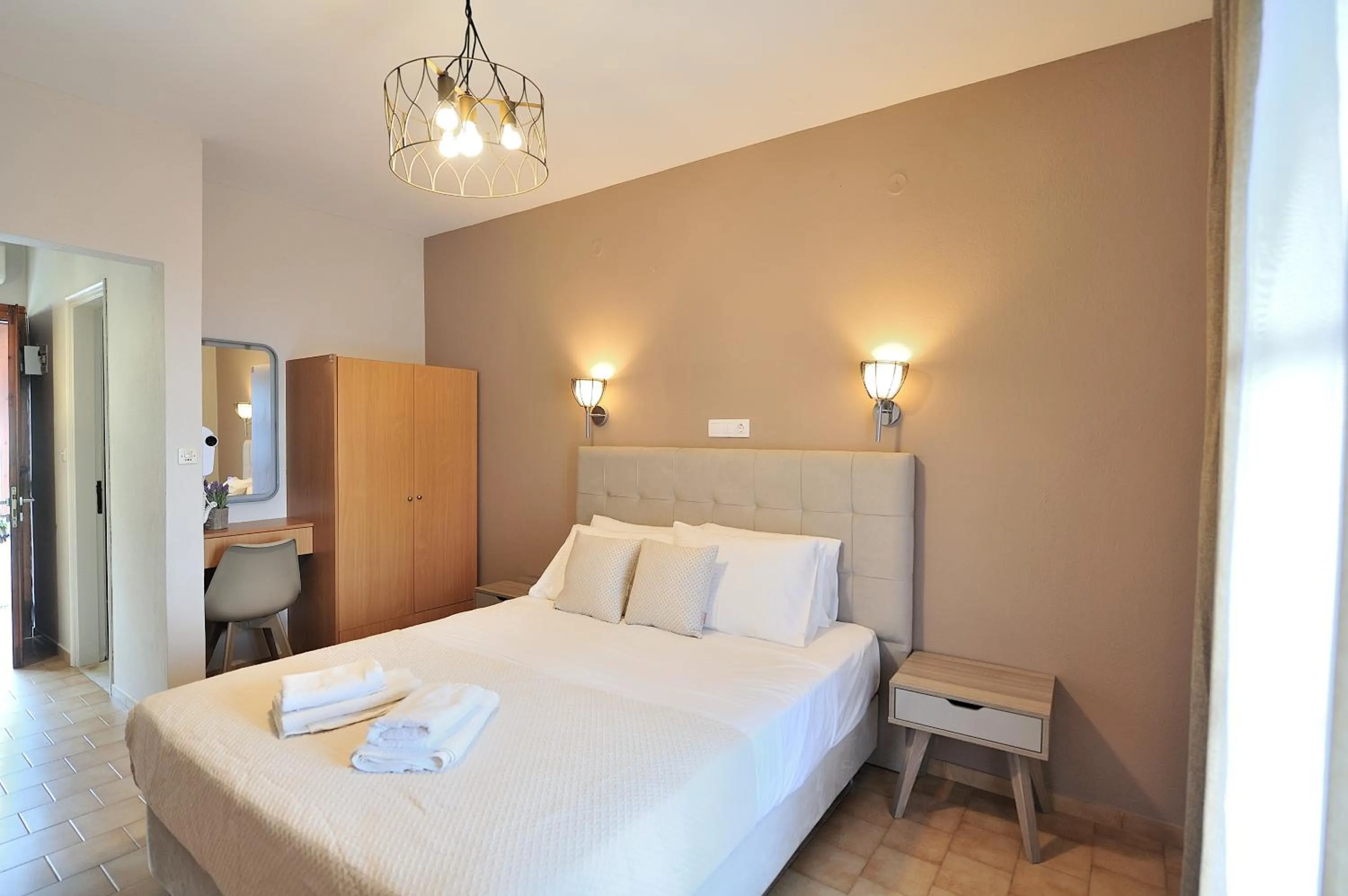 Bedroom, Bed in Vista Mare Skiathos