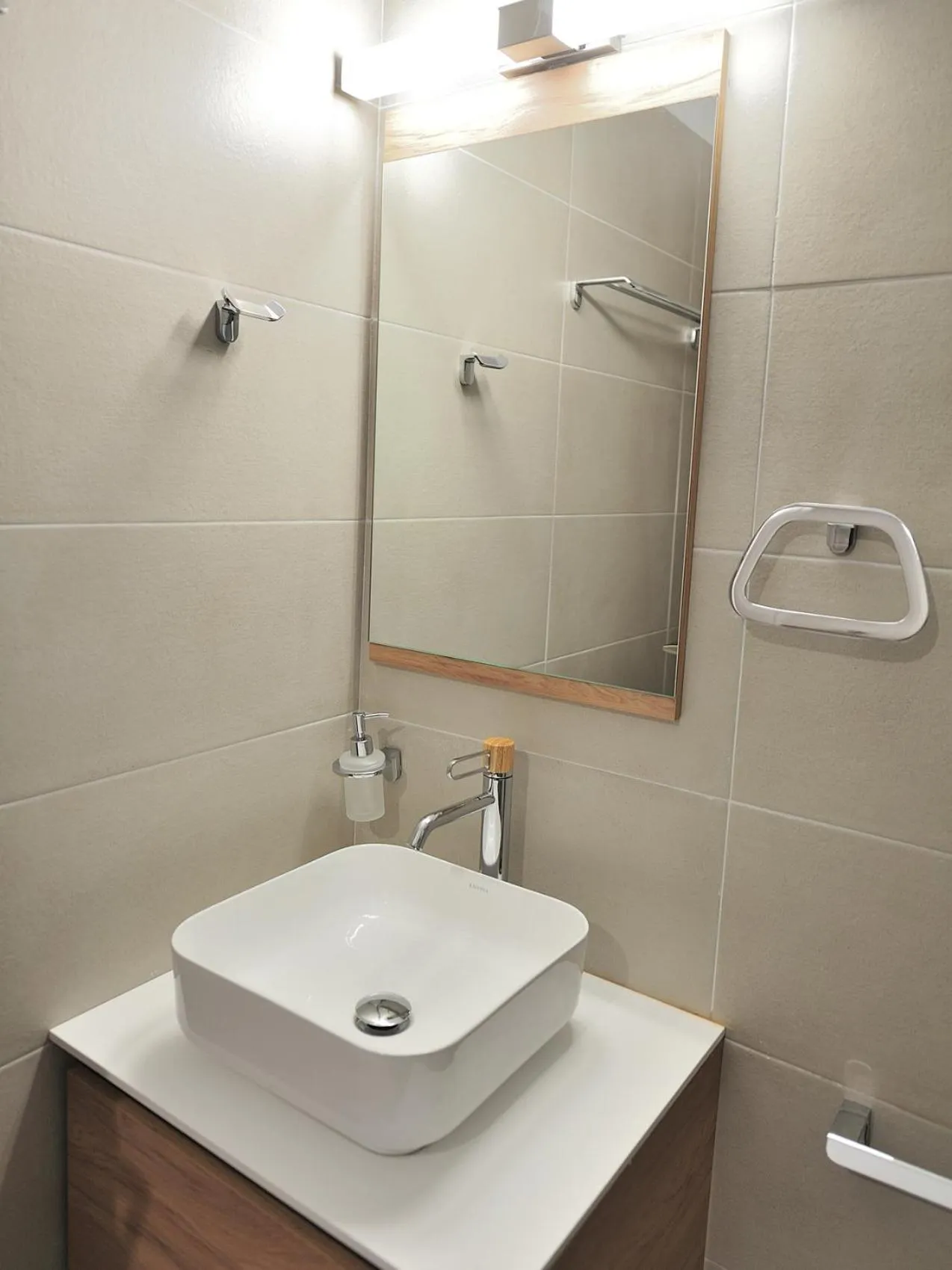 Bathroom in Vista Mare Skiathos