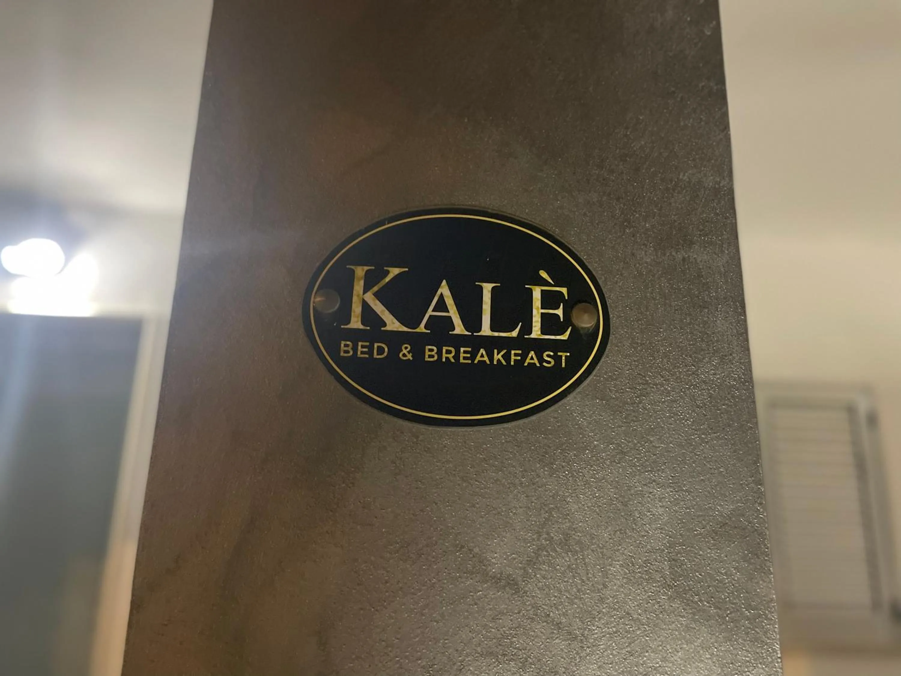 Property logo or sign in Bed and breakfast KALE '