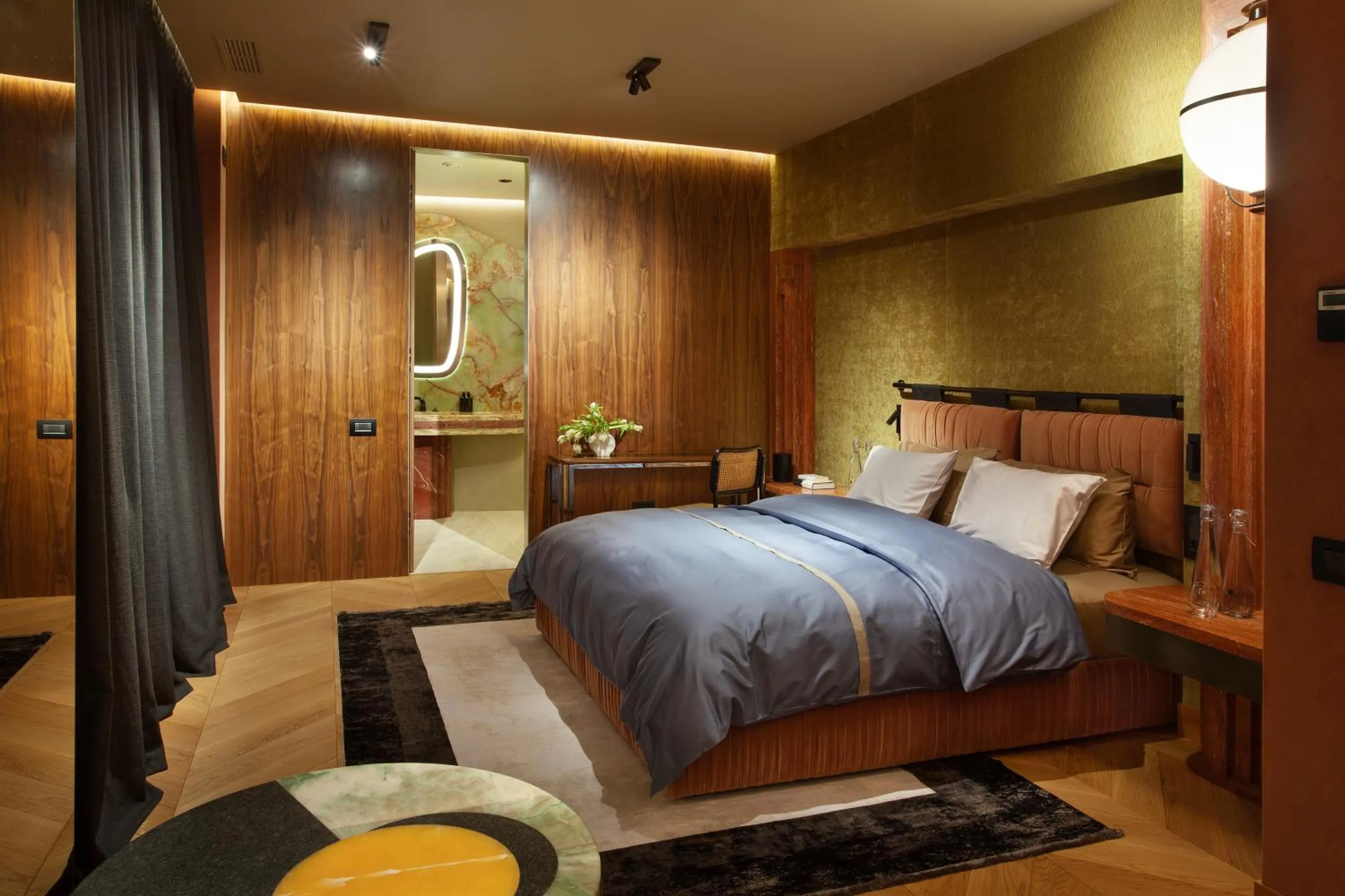 Bedroom, Bed in Room 12