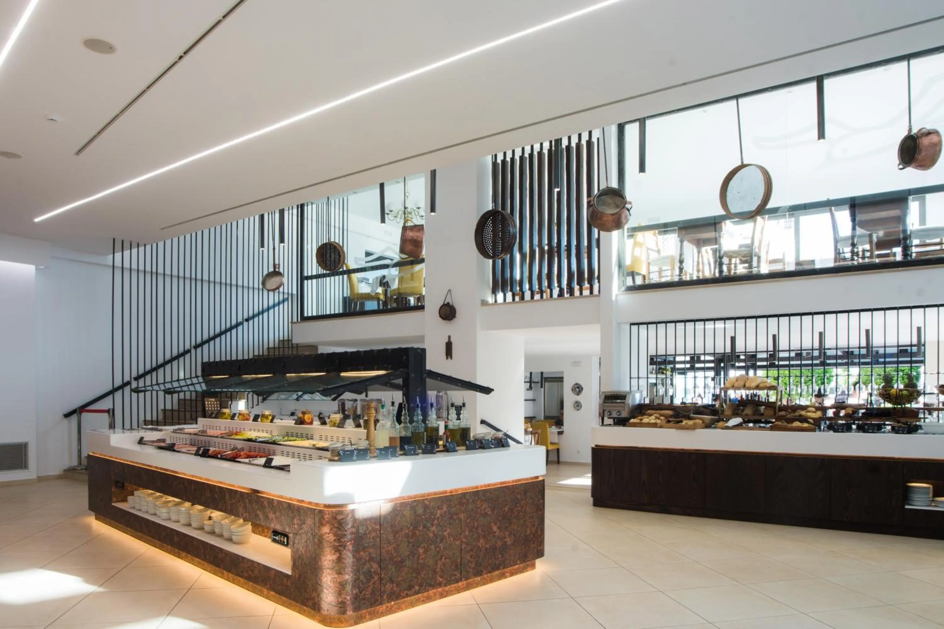 Restaurant/places to eat in Albatros Spa & Resort Hotel