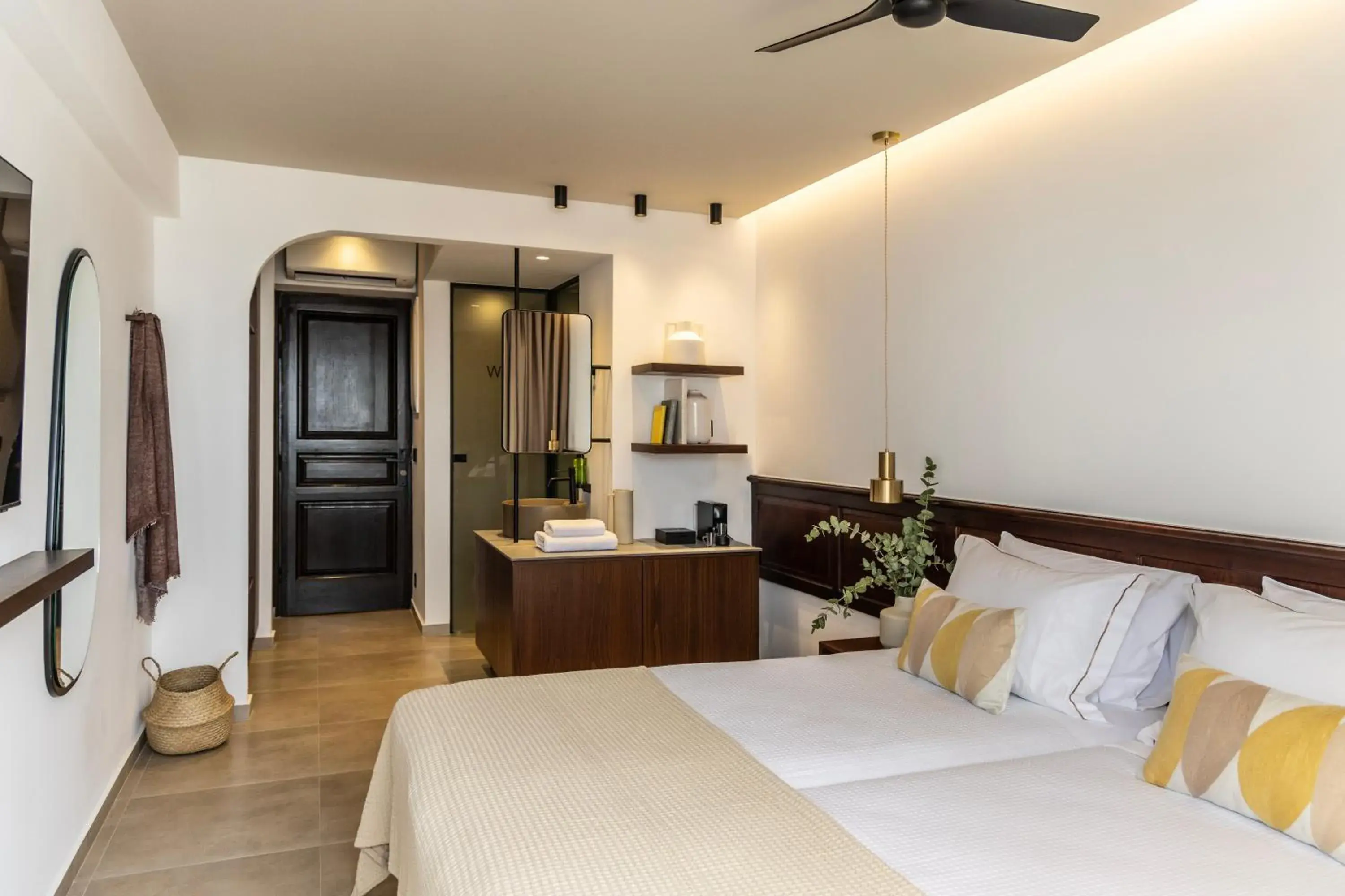 Cozy Luxe Room in Albatros Spa & Resort Hotel Cozy Luxe Room in Albatros Spa & Resort Hotel