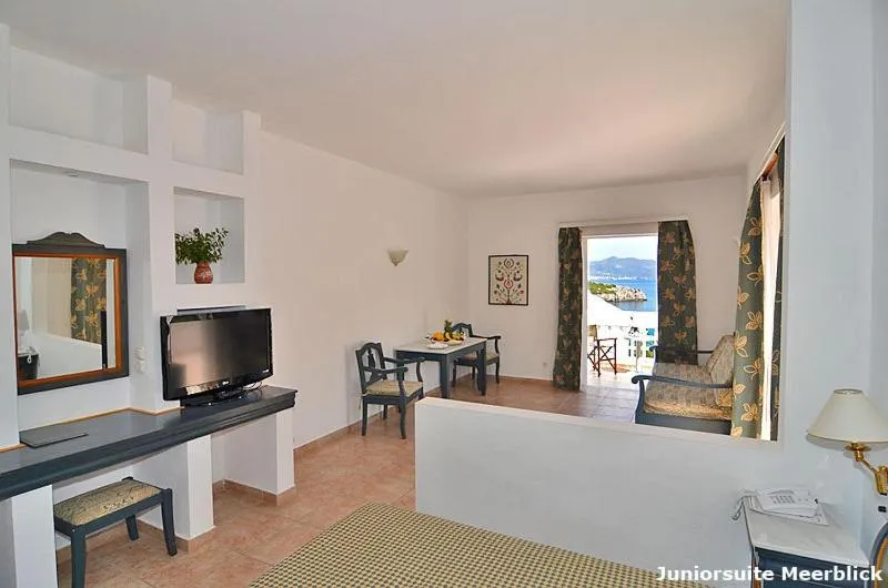 Photo of the whole room in Istron Bay Hotel