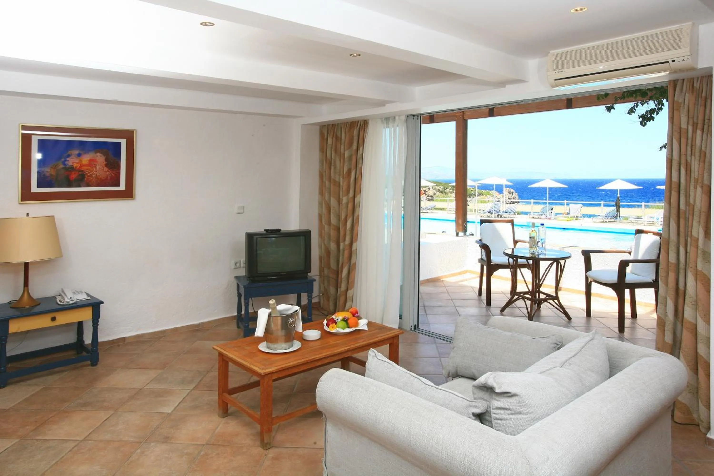 Living room in Istron Bay Hotel