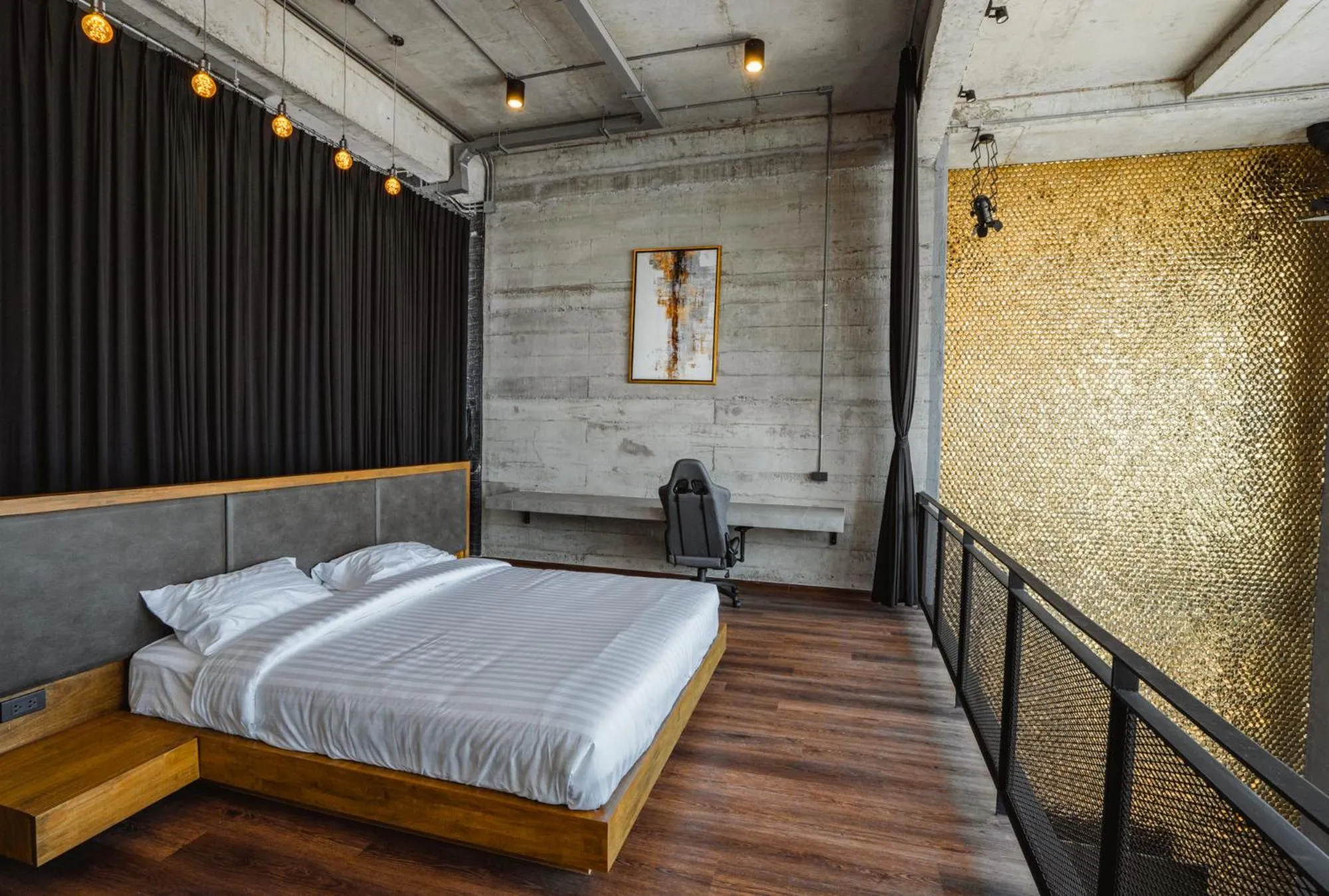 Bed in The Bloc @ Sea