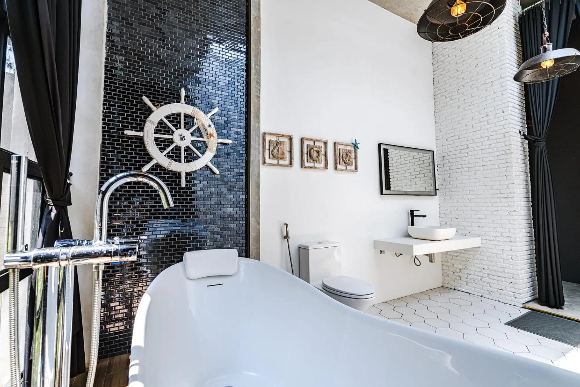 Bathroom in The Bloc @ Sea