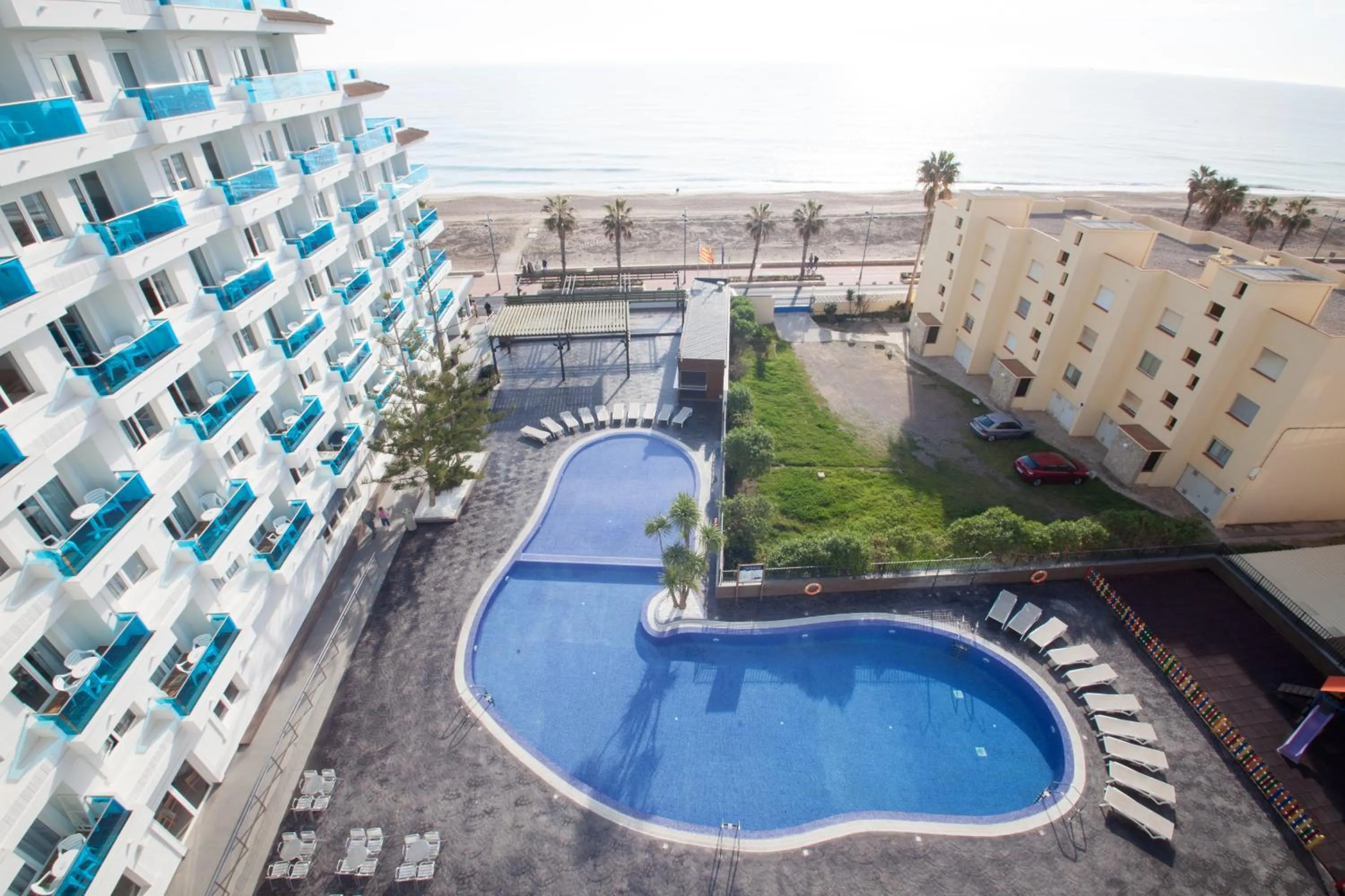 Swimming pool in Aparthotel Acuazul