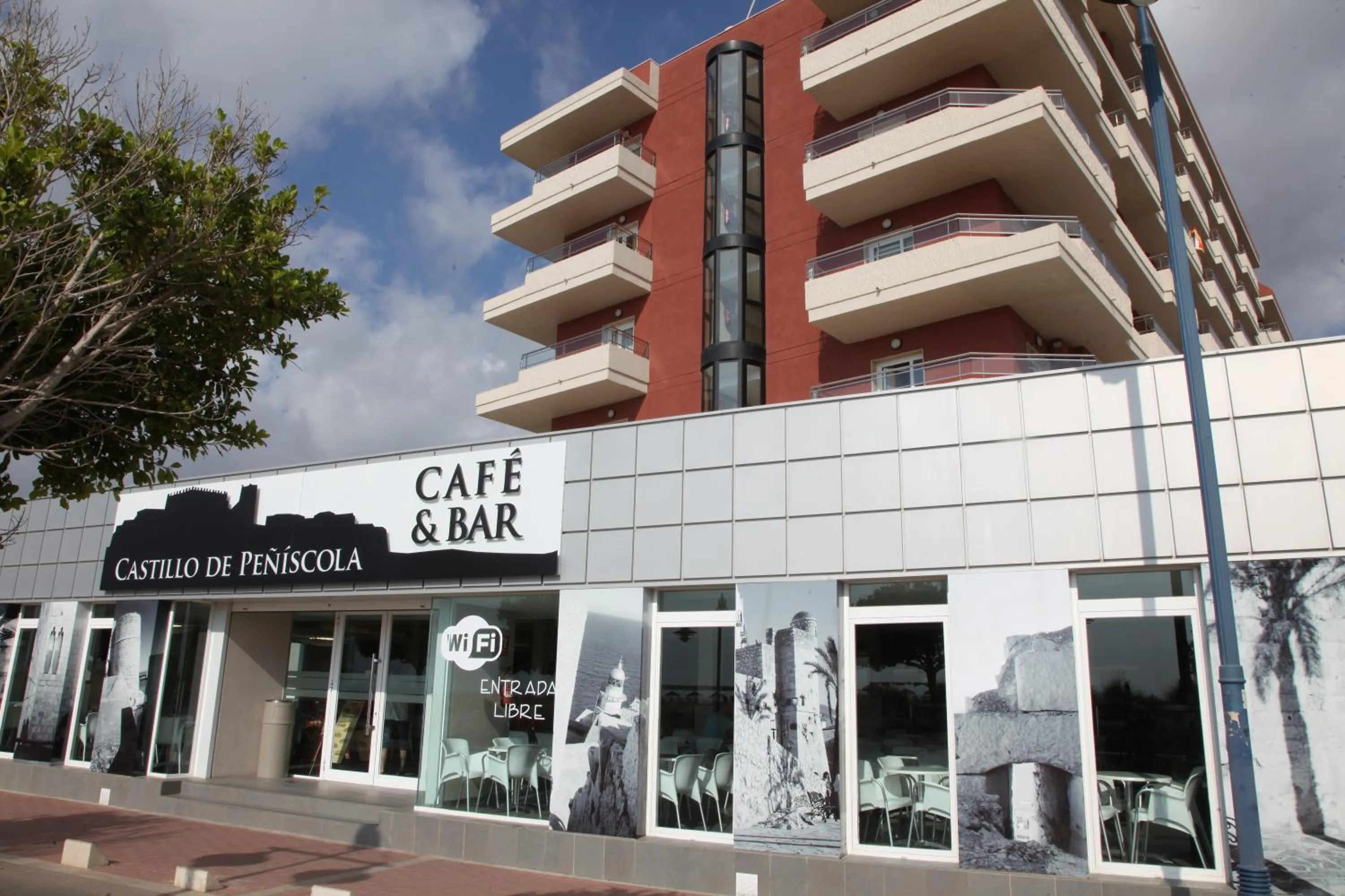 Lounge or bar in Aparthotel Acualandia