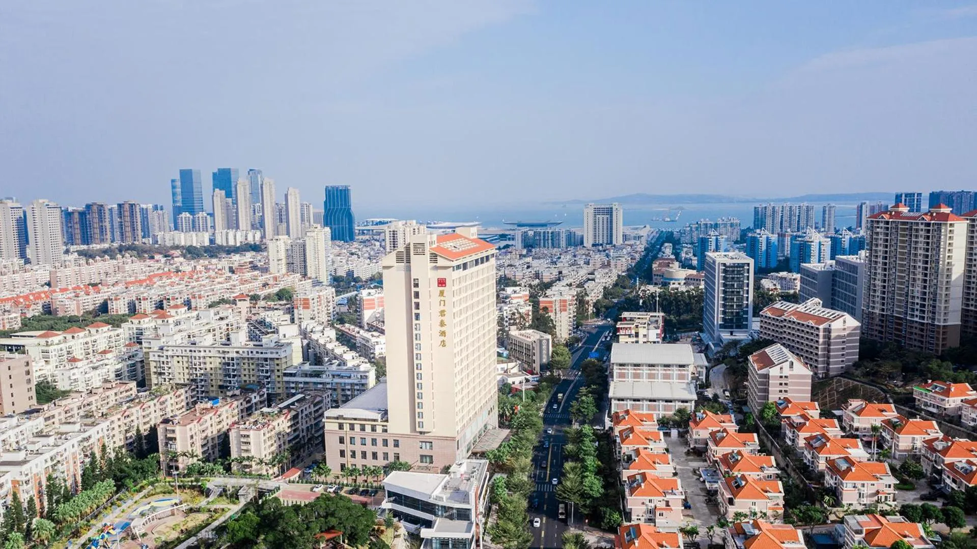 Property building in Juntai Hotel Xiamen