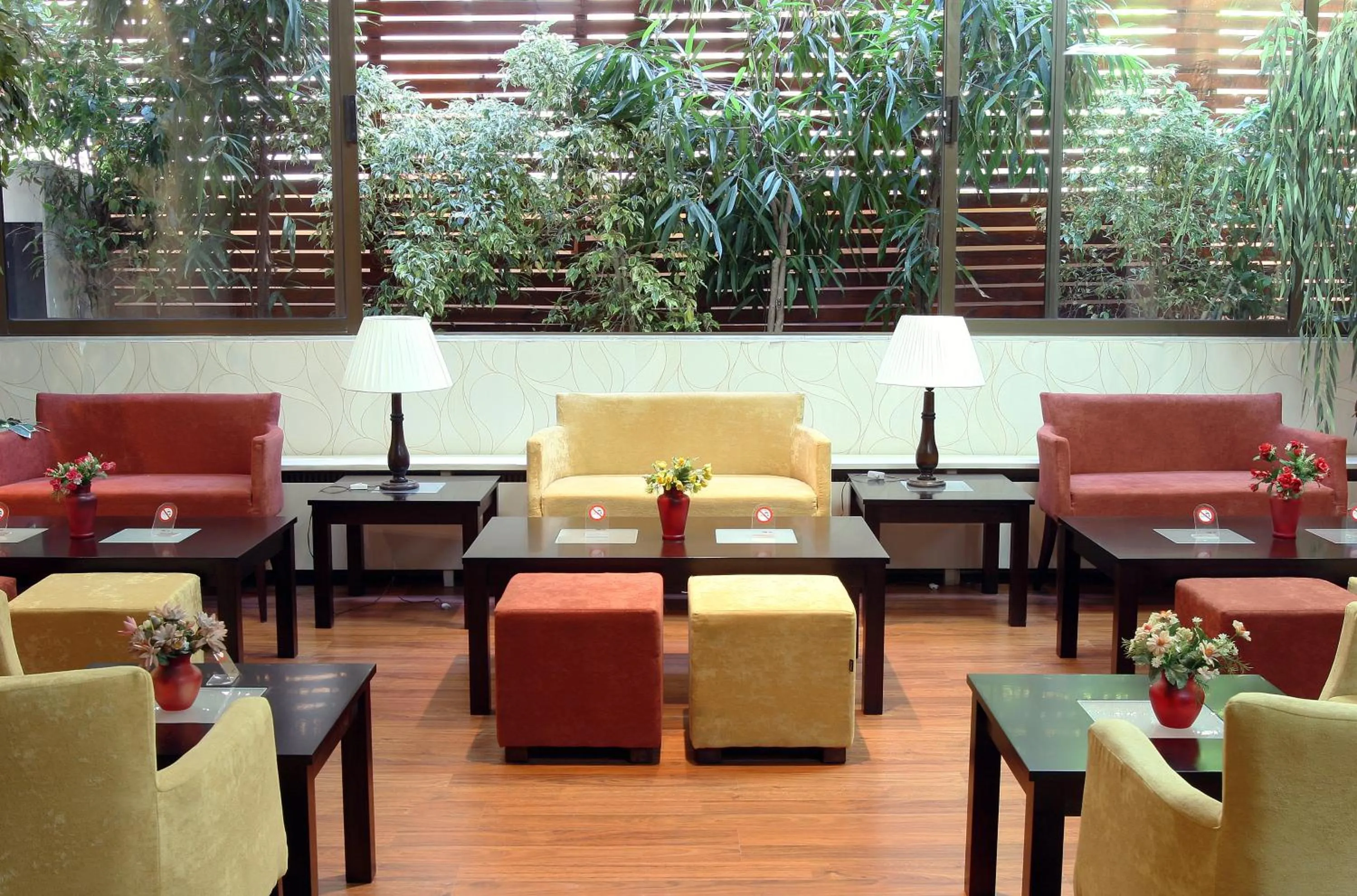 Communal lounge/ TV room in Lydia Hotel