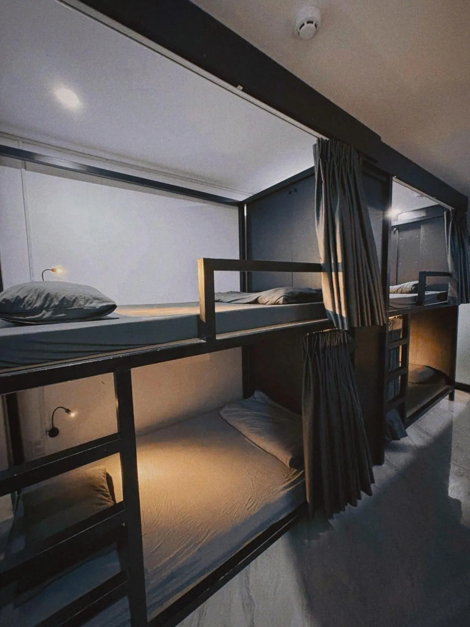 bunk bed, Bed in Riverside 1 Hotel