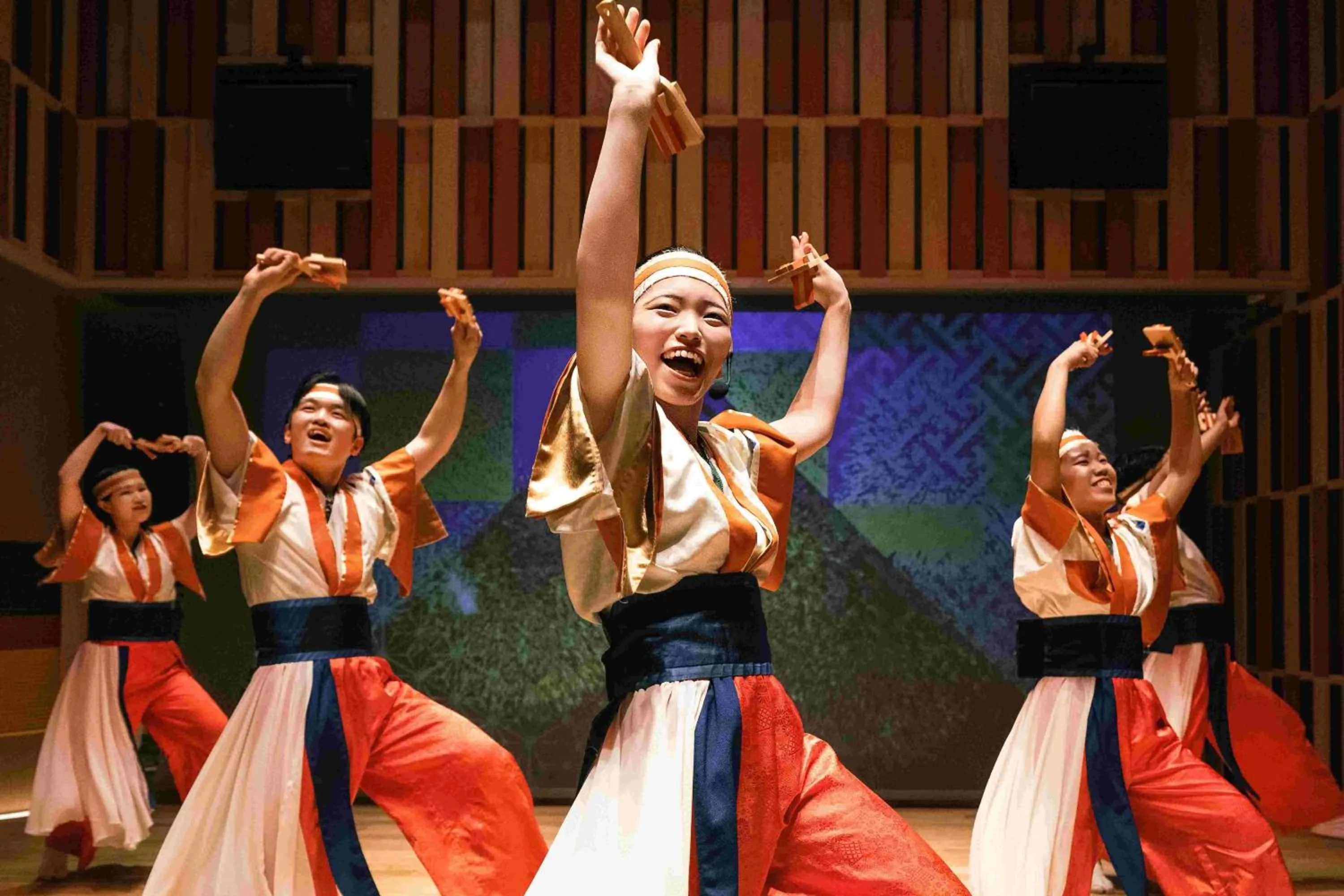 Entertainment in OMO7 Kochi by Hoshino Resorts