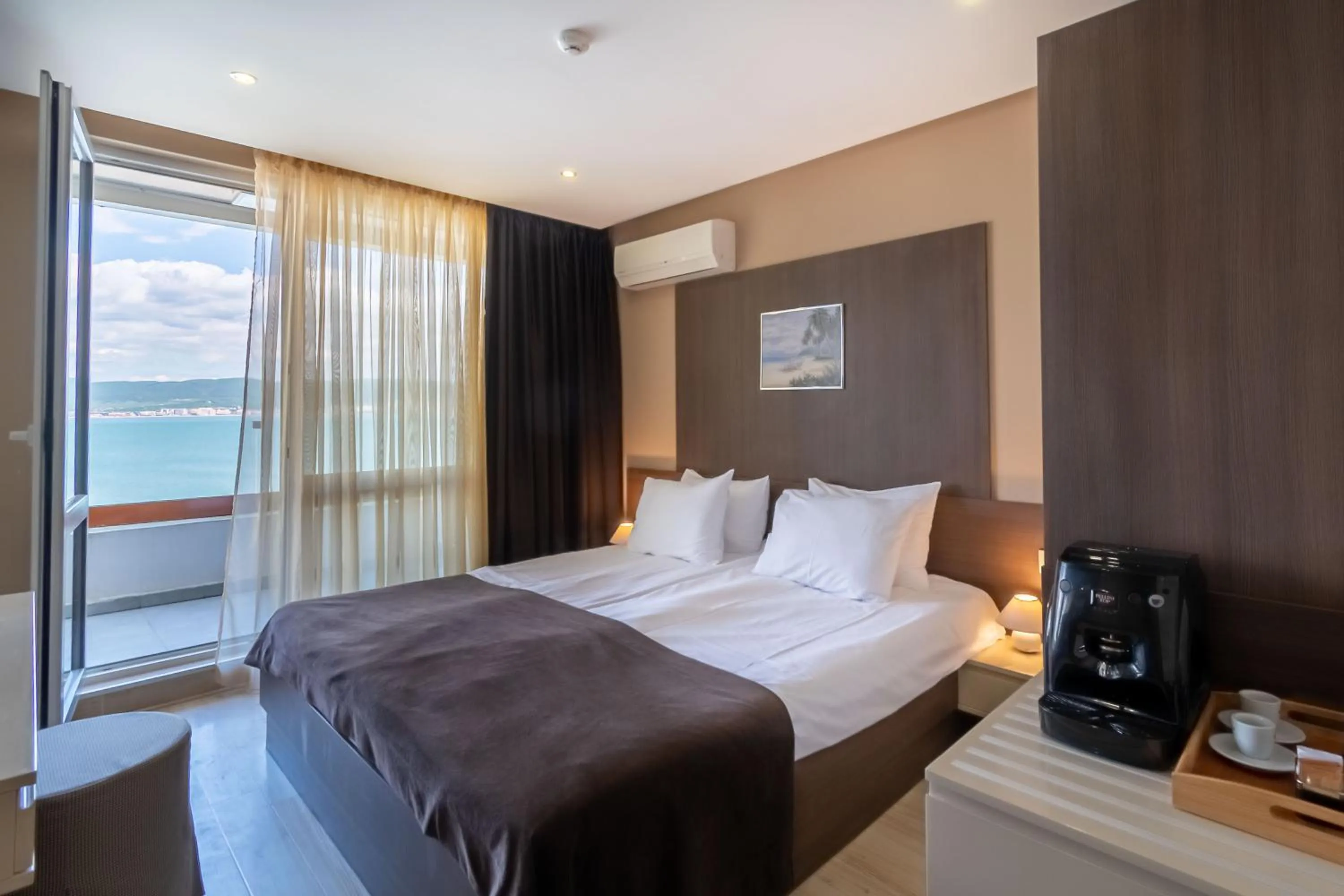 Sea view, Bed in Paradiso Dreams Hotel