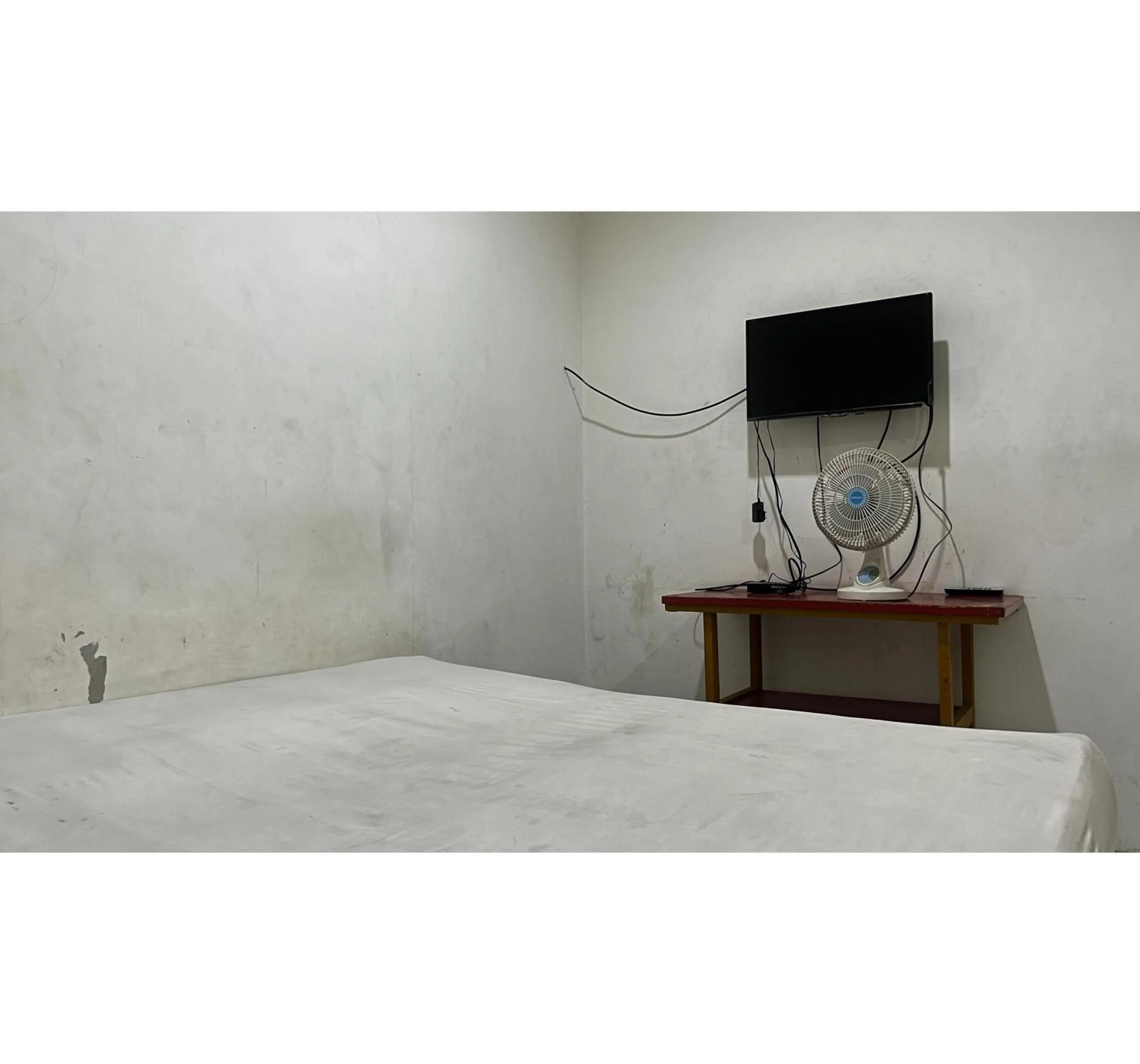 Bedroom, Bed in Hotel O Penginapan Fajar Syariah