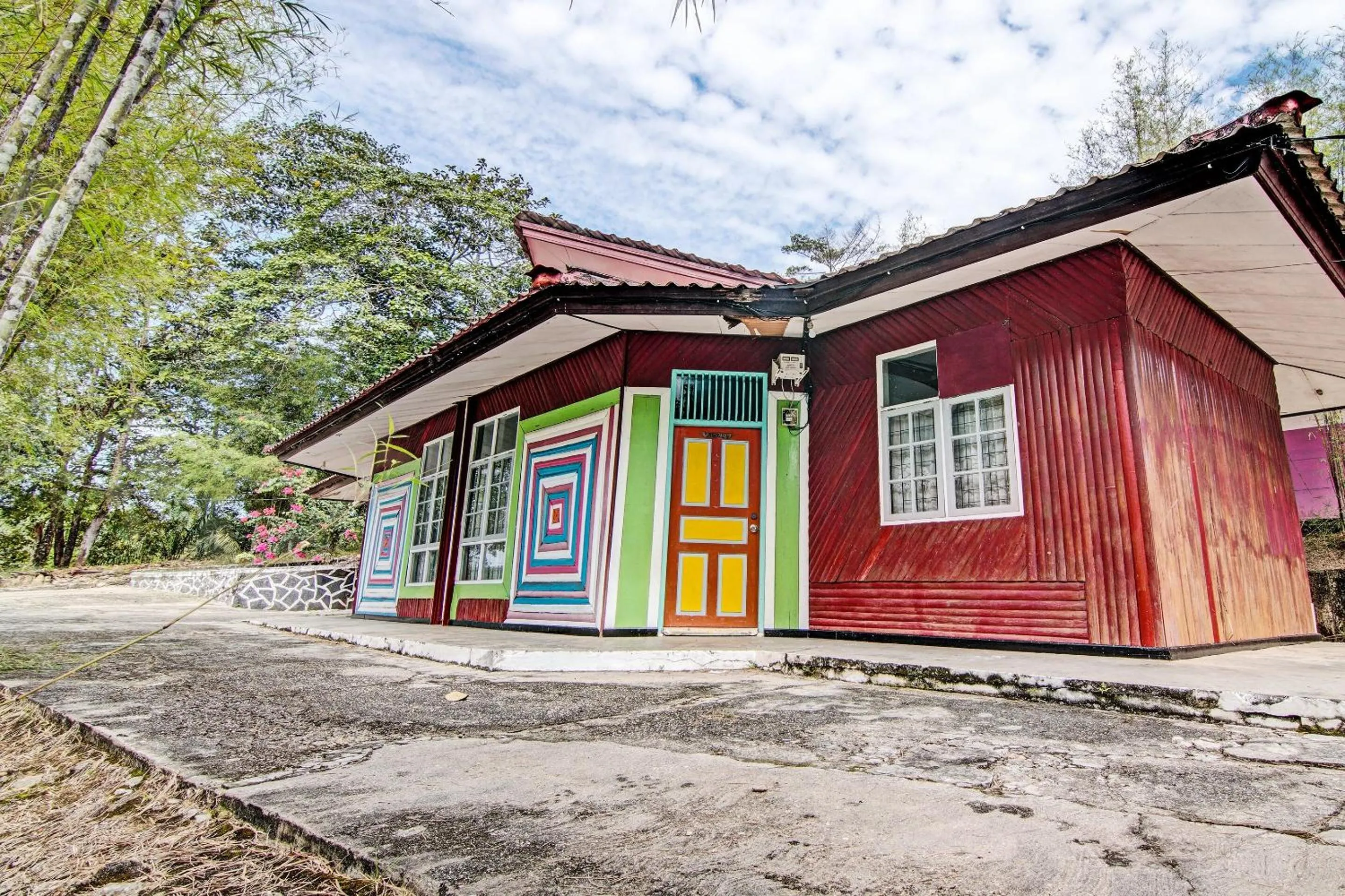 Facade/entrance in Hotel O Rindu Sempadan Cottage Near Taman Wisata Rindu Sempadan