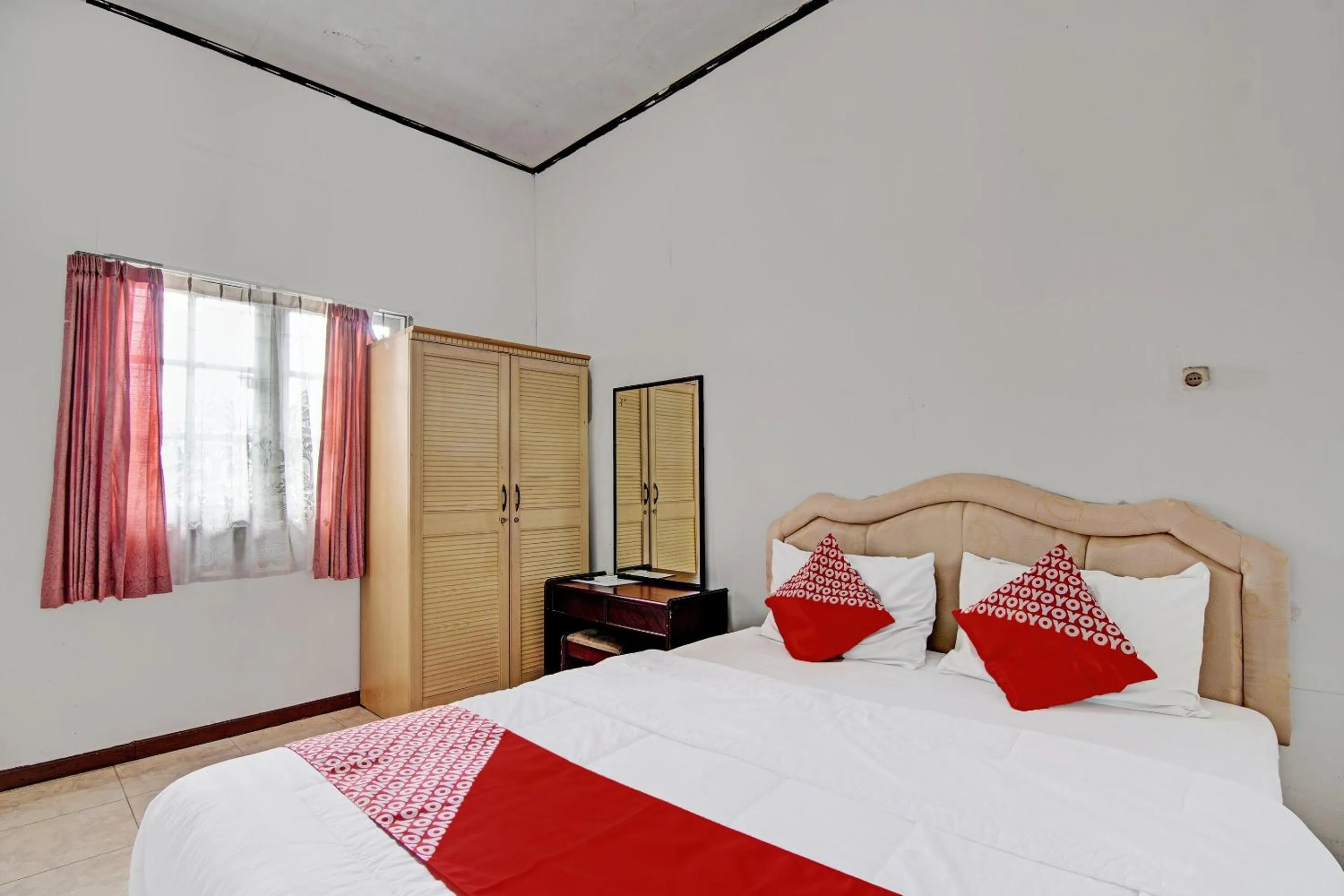 Bedroom, Bed in Hotel O Rindu Sempadan Cottage Near Taman Wisata Rindu Sempadan