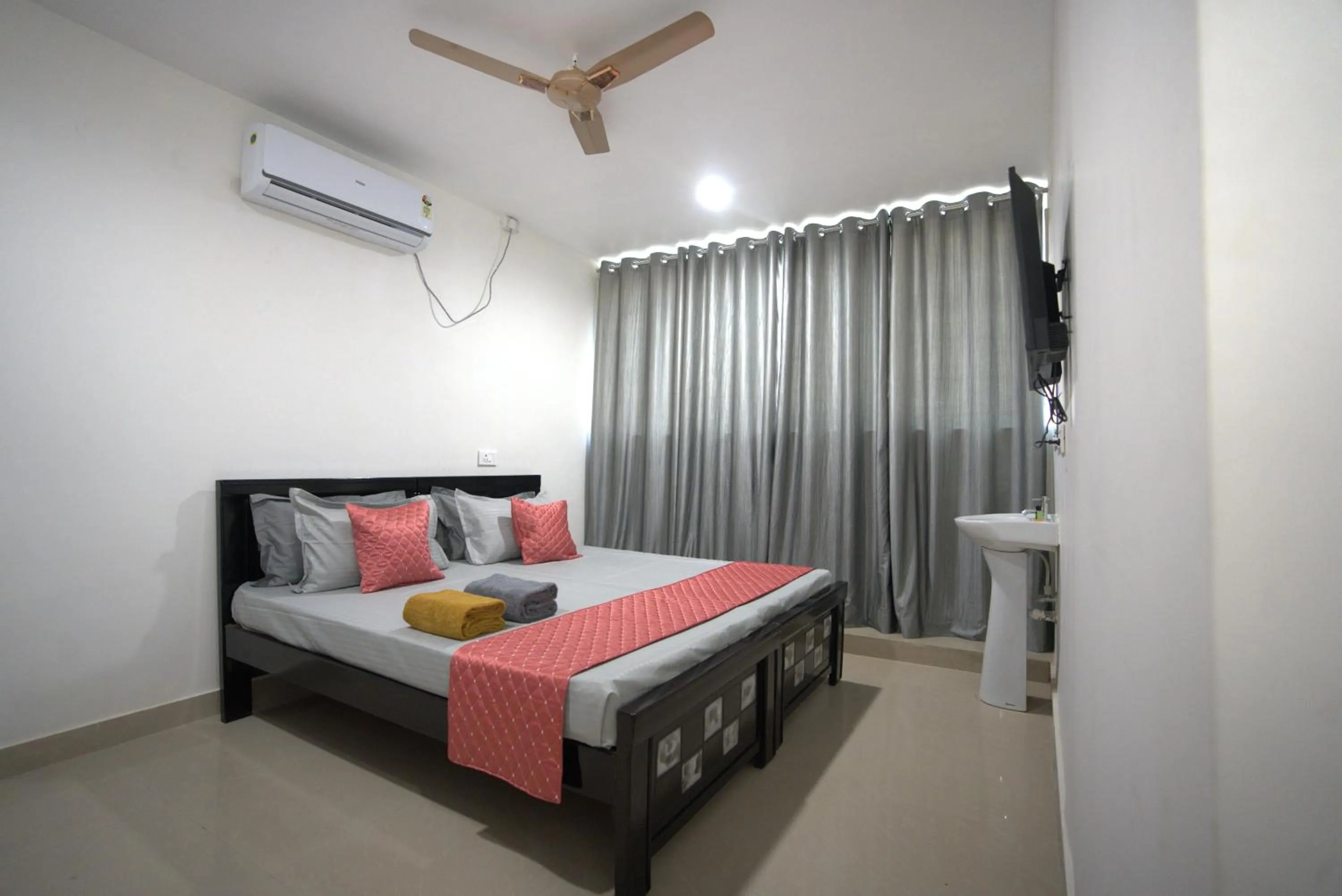 Bed in Yellow Bells Signature HITEC City