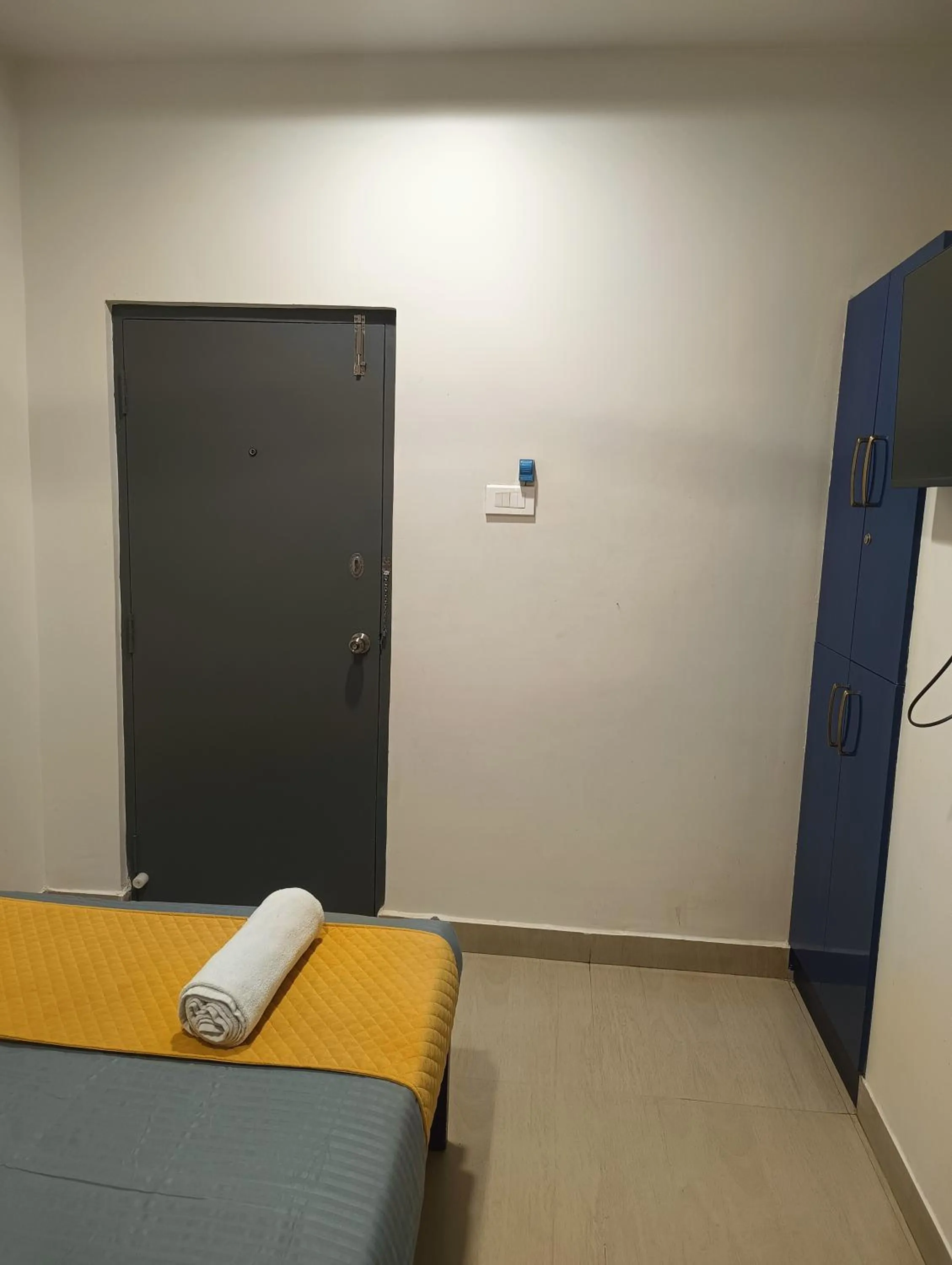 Bed in Yellow Bells Signature HITEC City