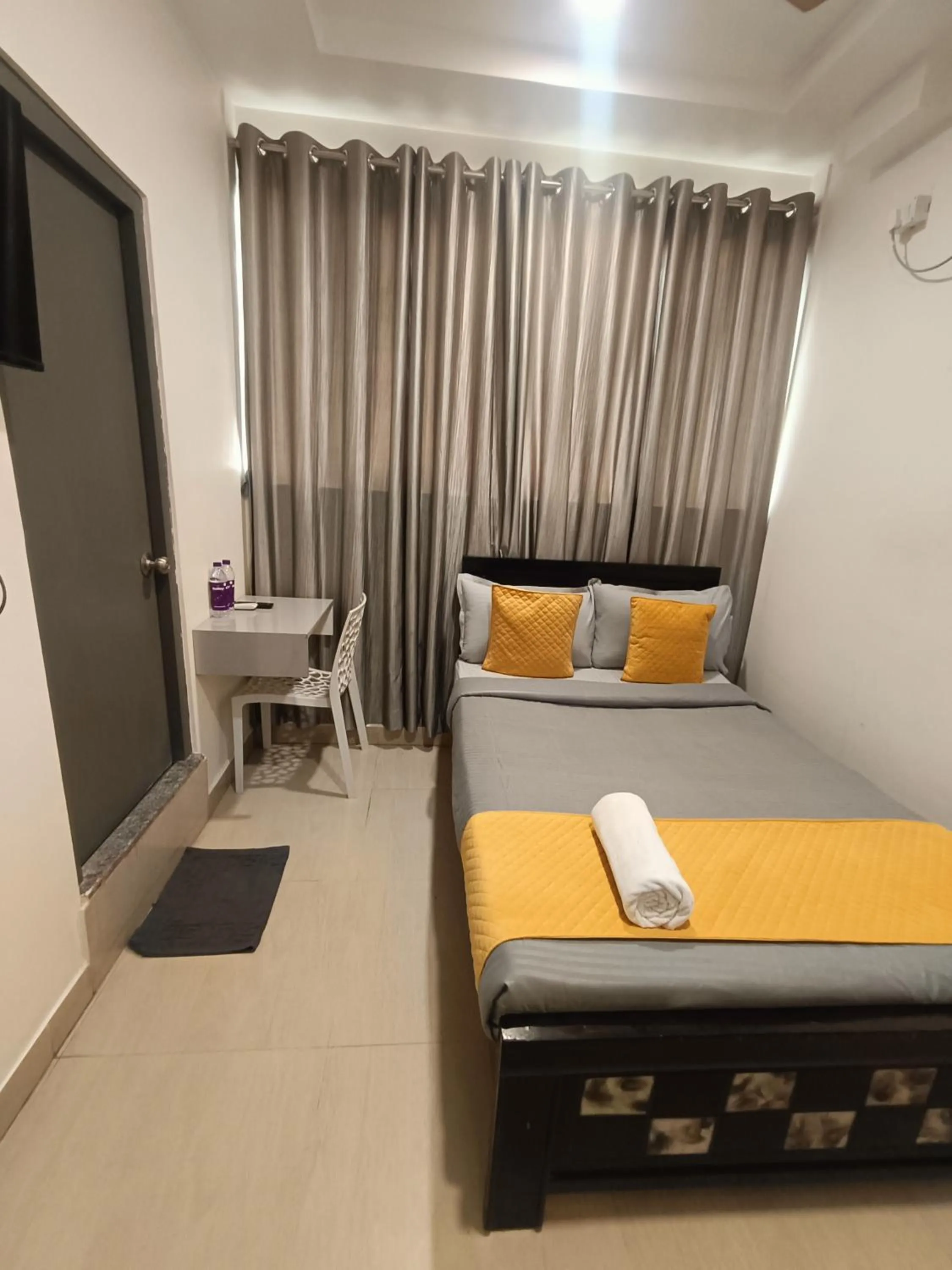 Bed in Yellow Bells Signature HITEC City