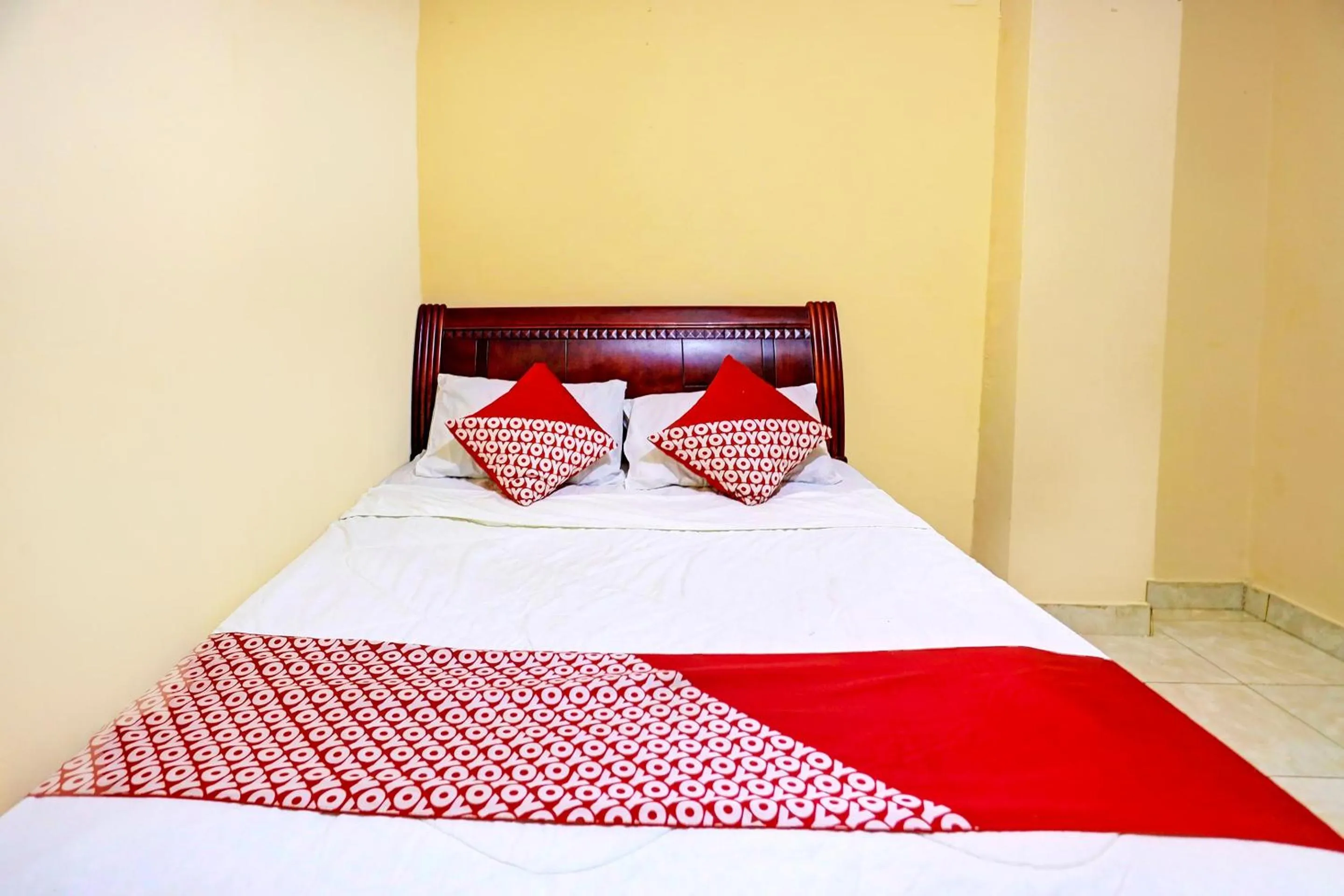 Bedroom, Bed in Hotel O Abi Manyu Syariah