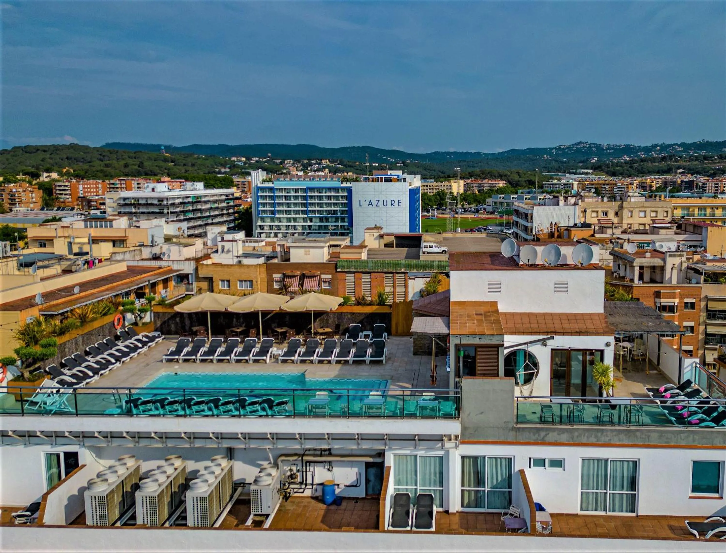 Swimming pool in Hotel Astoria Park