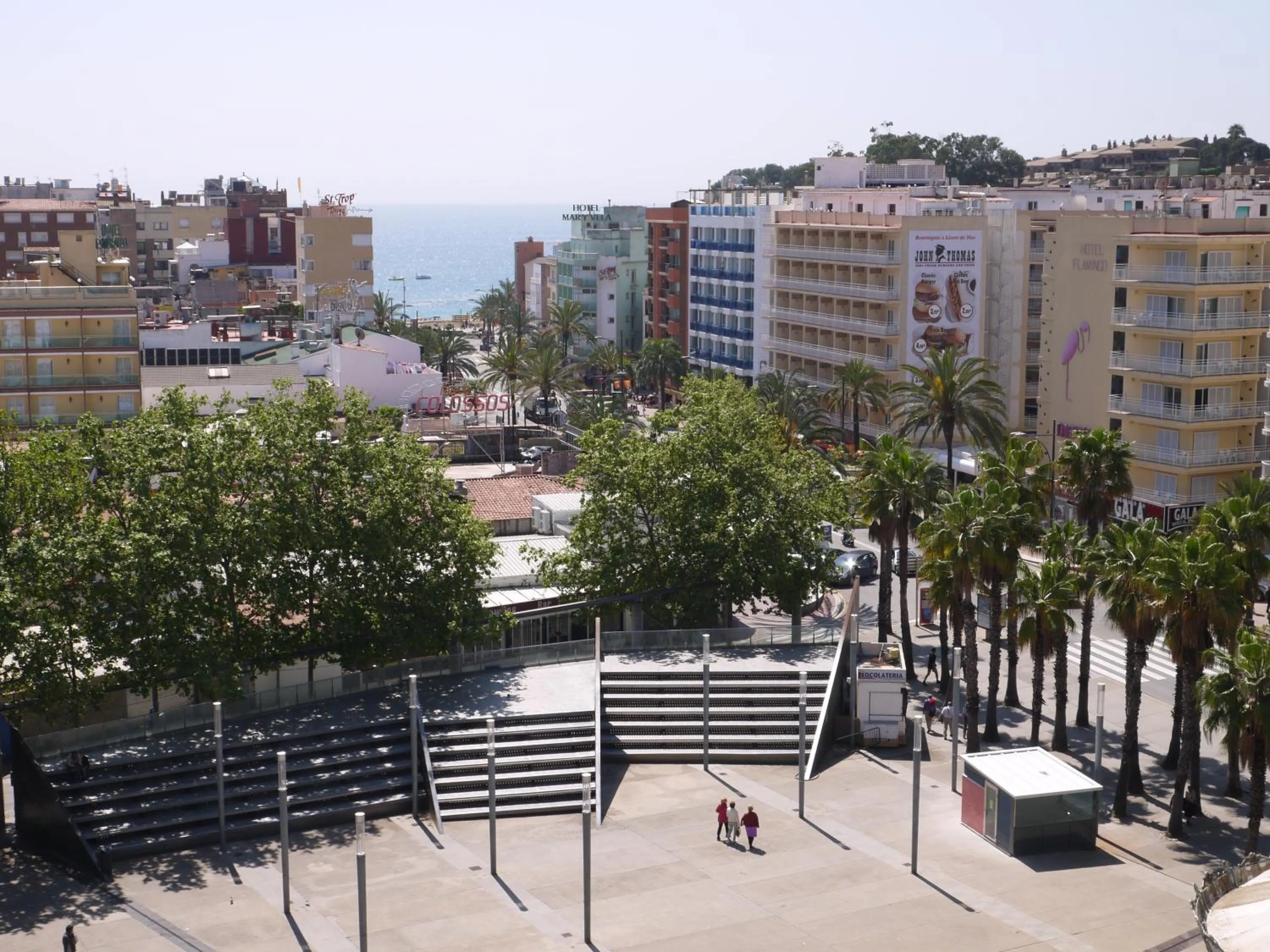 Area and facilities in Hotel Astoria Park