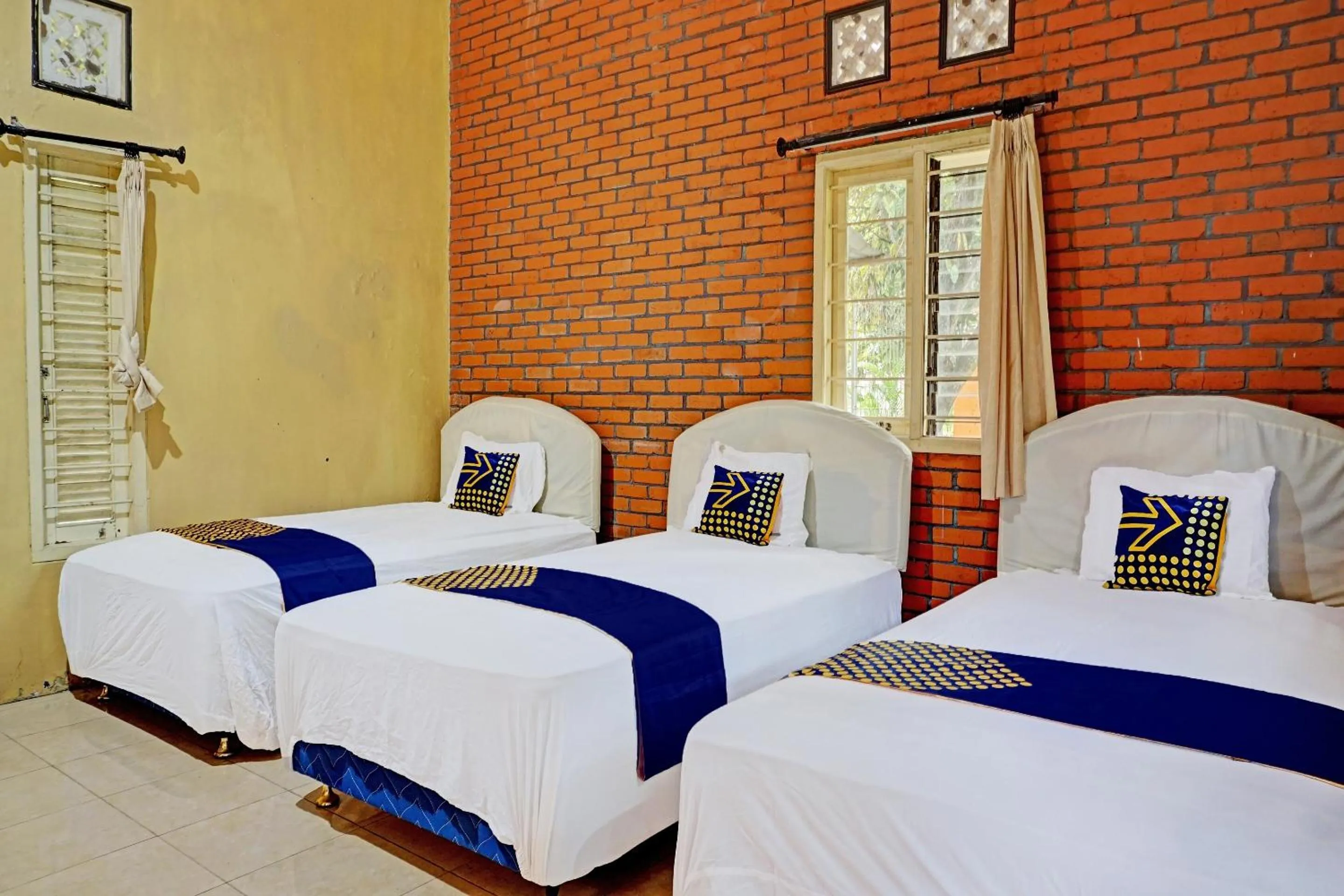 Bedroom in Hotel O Griyo Werdiningsih