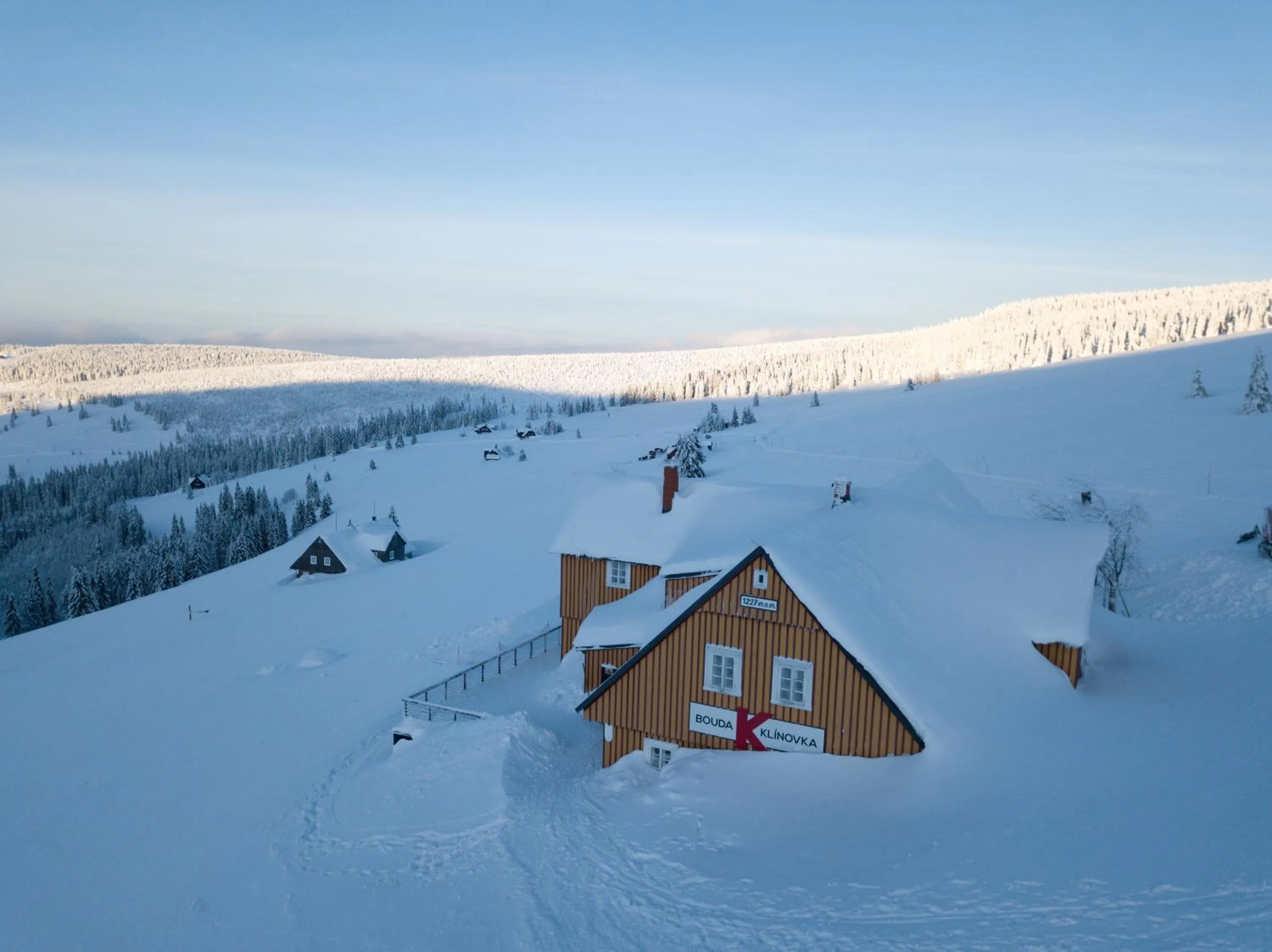 Skiing in Bouda Klínovka