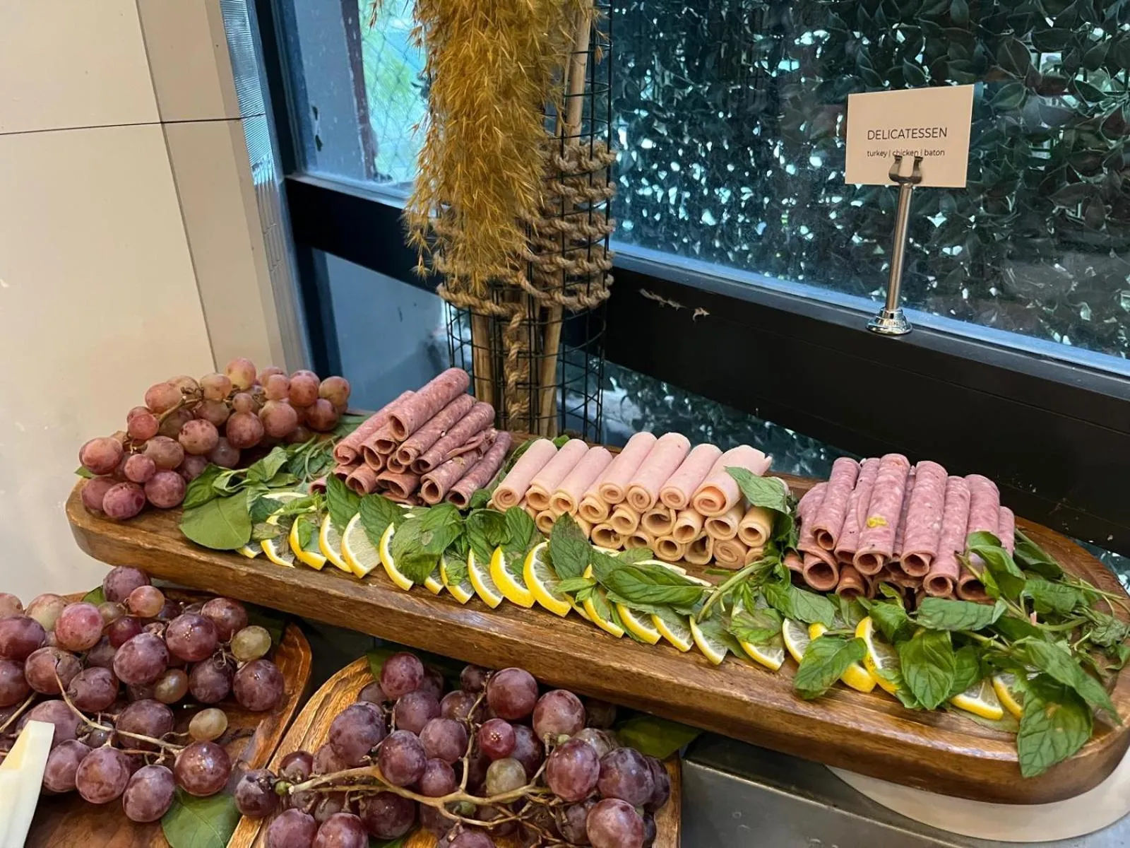 Breakfast in Der Inn Lara