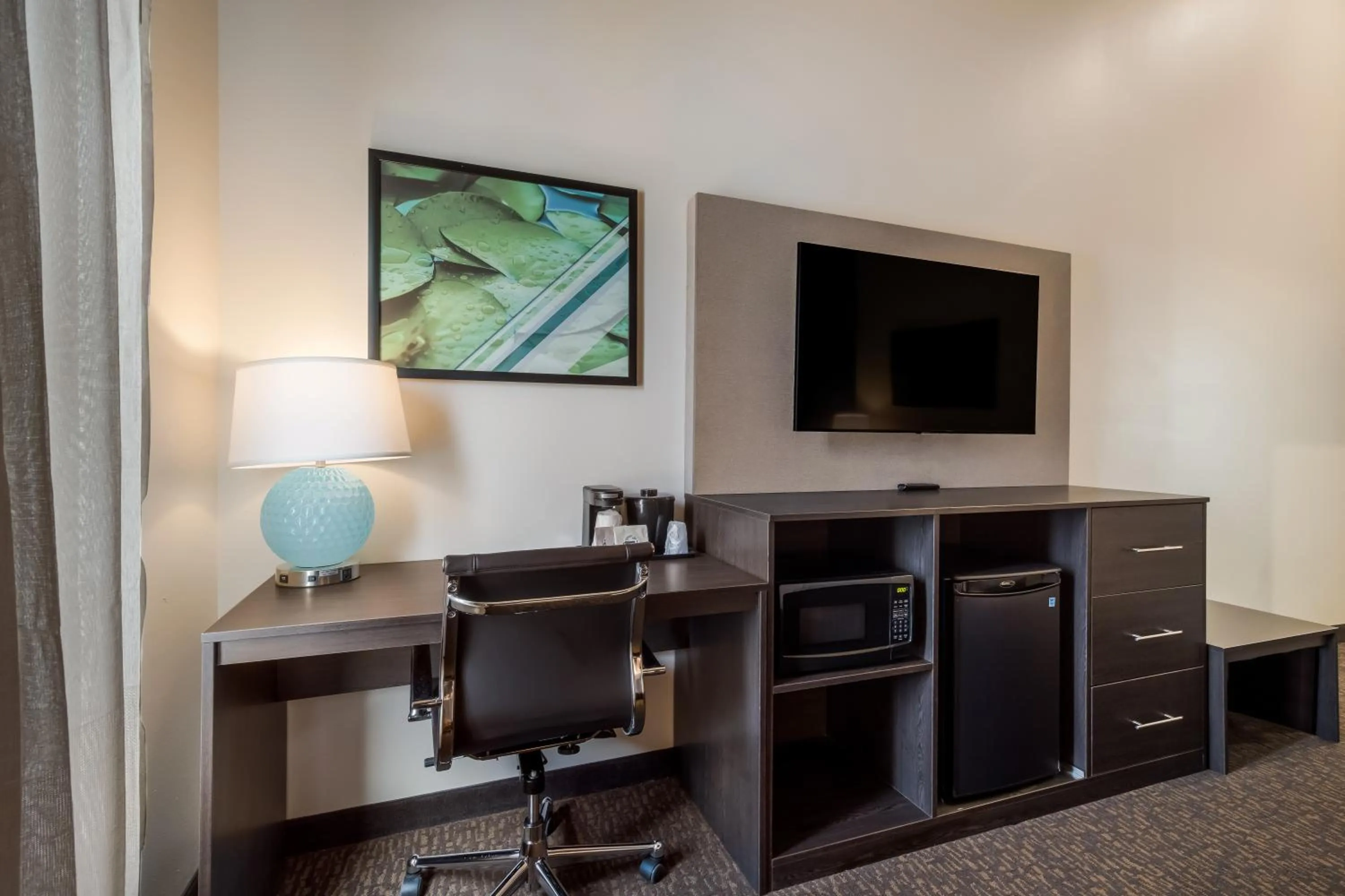 La Quinta Inn & Suites by Wyndham Sulphur Lake Charles